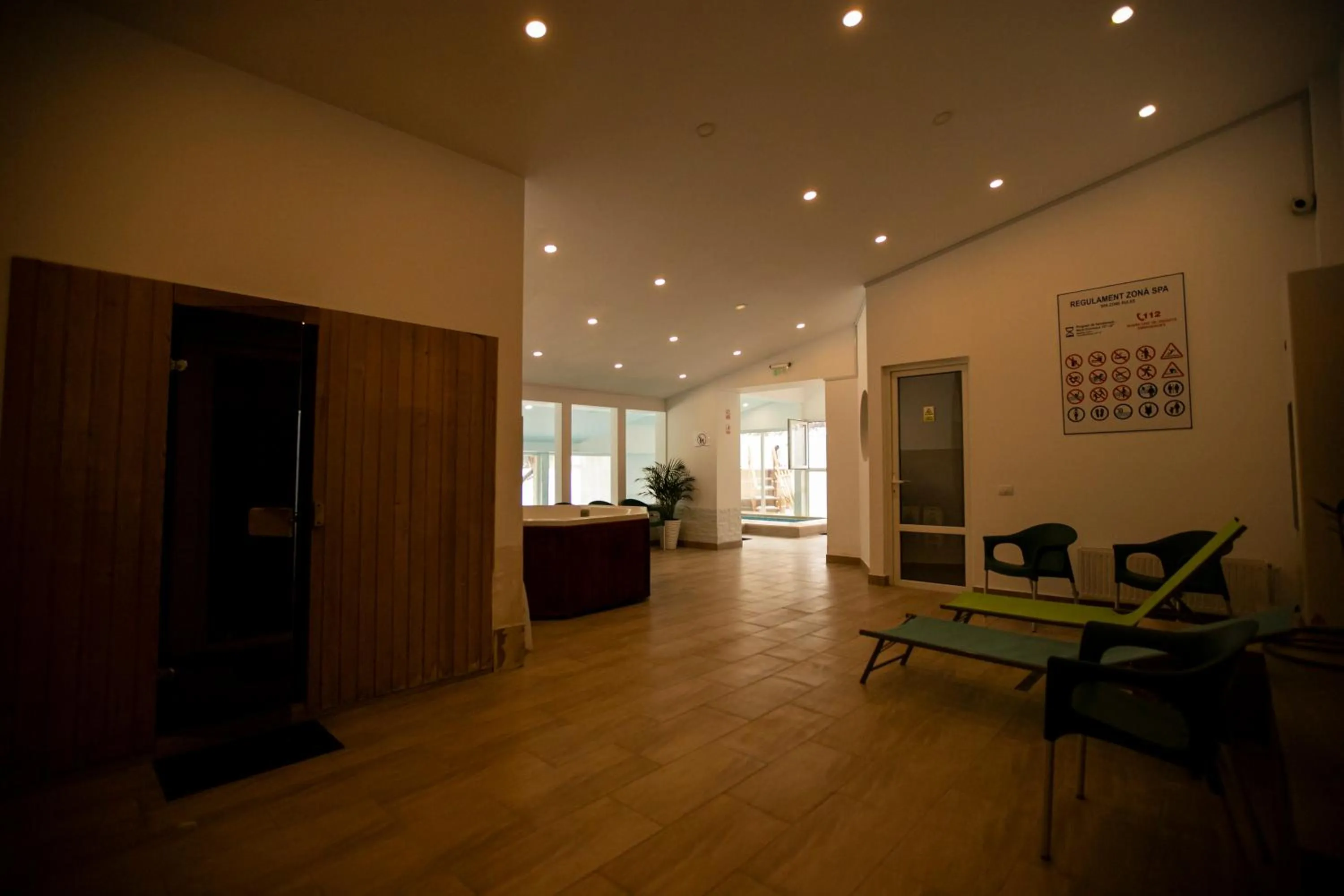 Swimming pool in Andy Grand Hotel