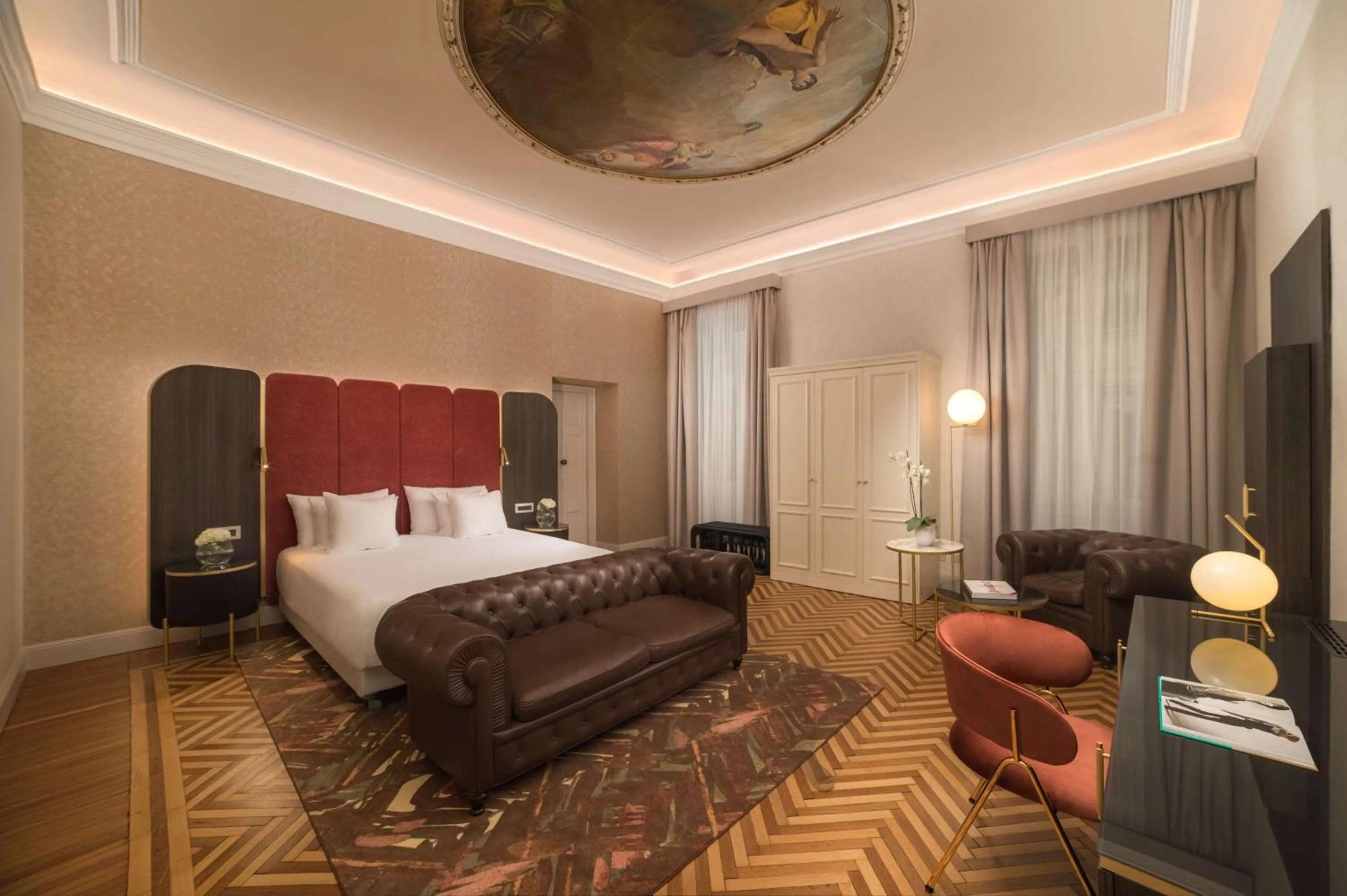Photo of the whole room, Bed in NH Collection Palazzo Verona
