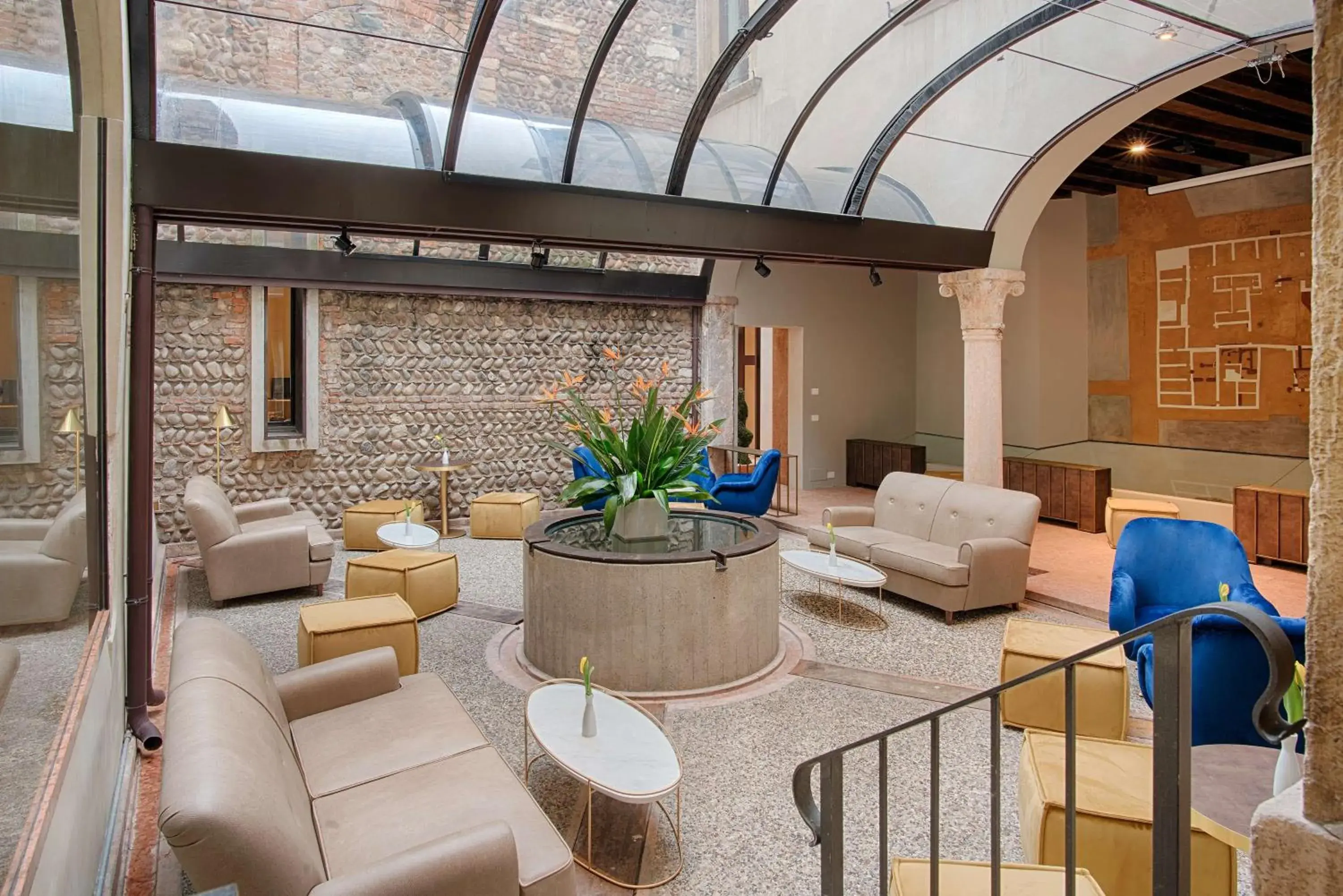 Property building in NH Collection Palazzo Verona Property building in NH Collection Palazzo Verona