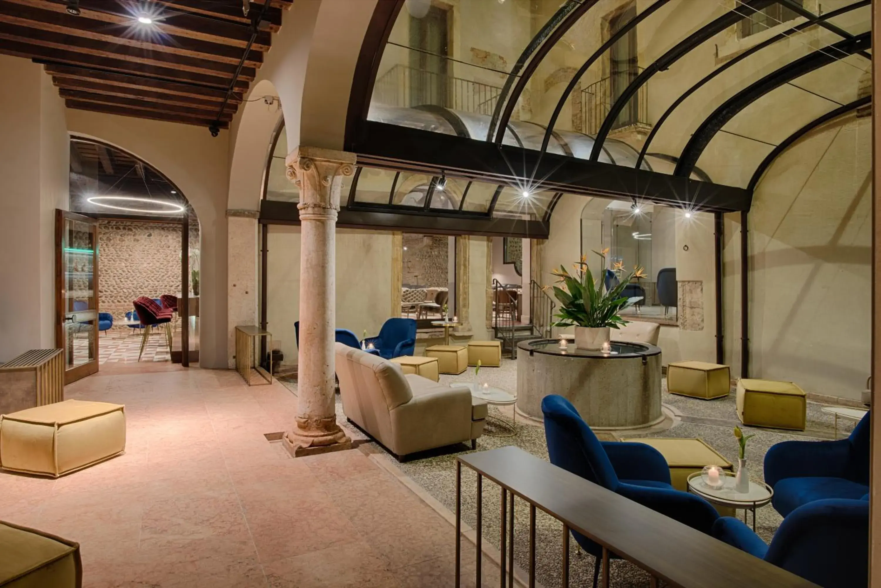 Lobby or reception in NH Collection Palazzo Verona Lobby or reception in NH Collection Palazzo Verona