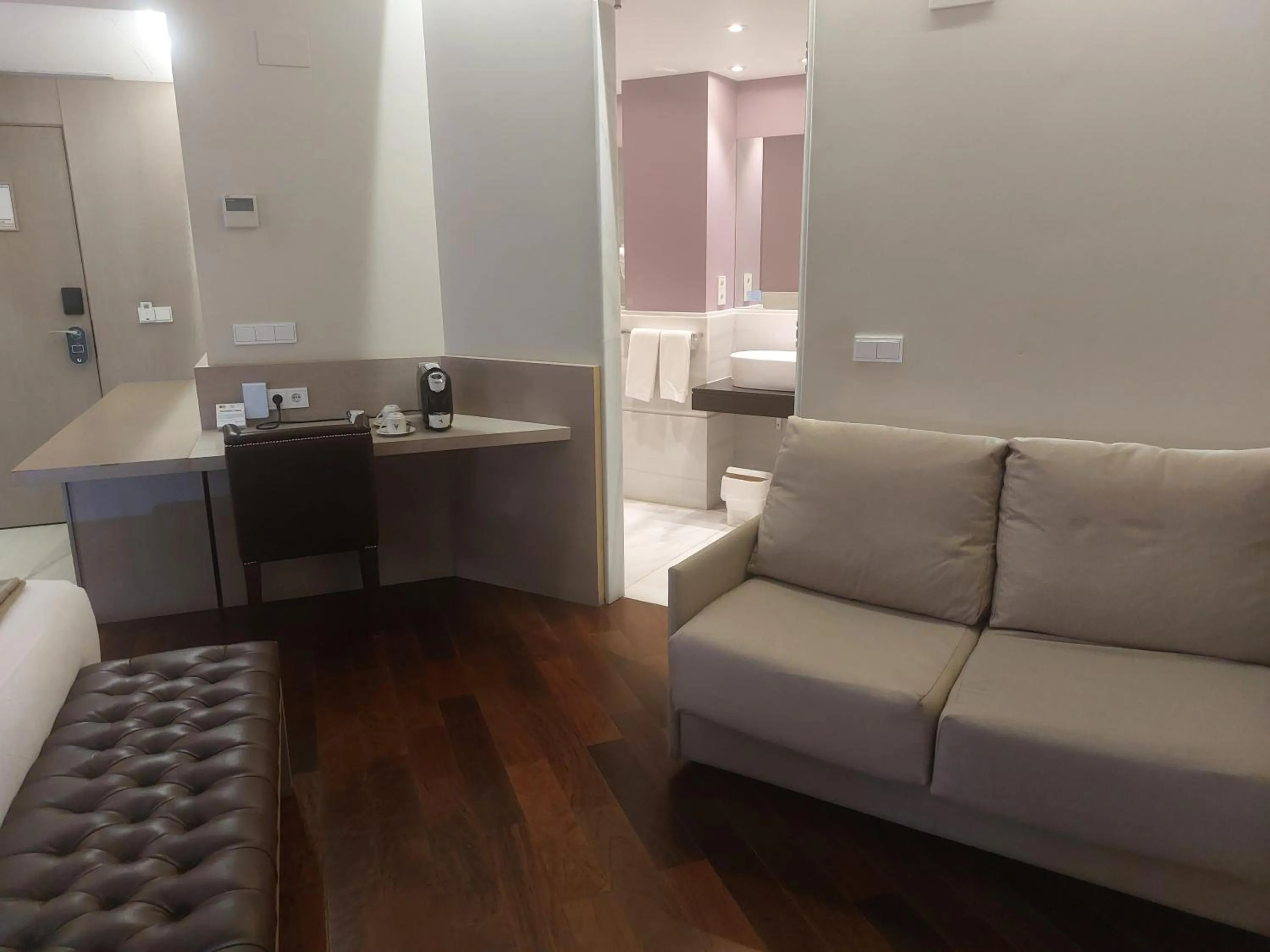 Seating area in U-Hotel Spa Ciudad de Astorga