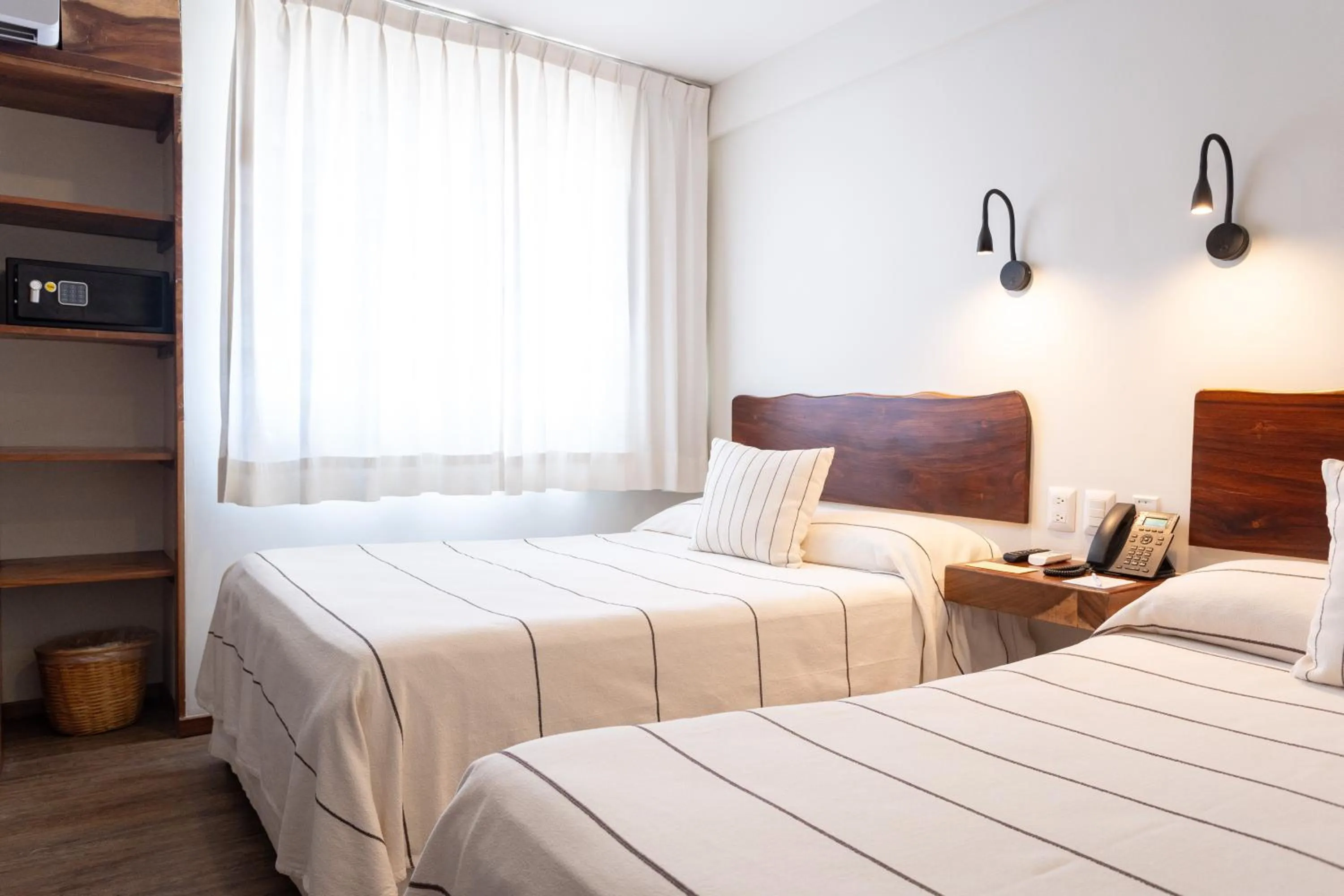 Bed in Hotel Suites Villasol