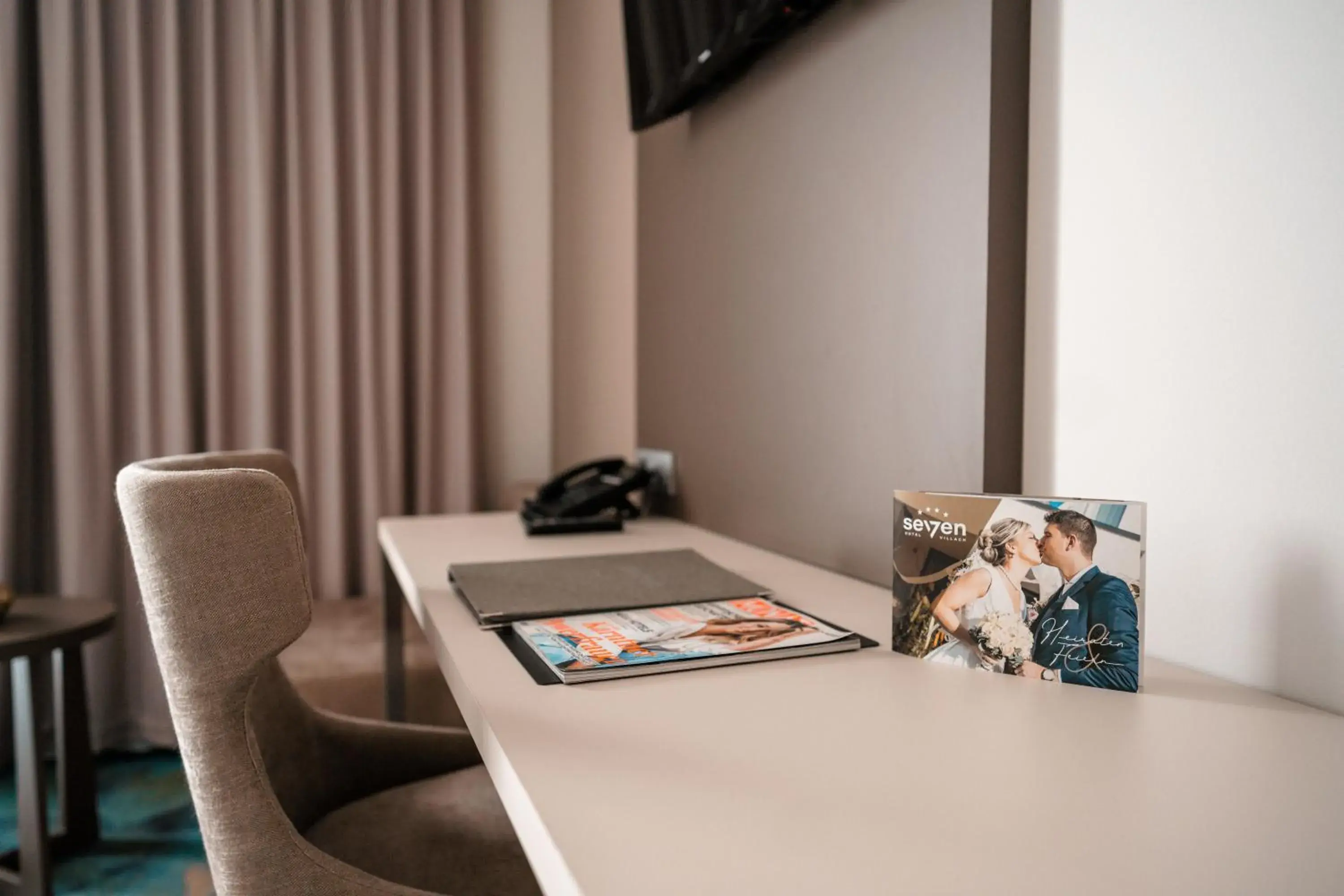 Single Room in Hotel Seven Single Room in Hotel Seven