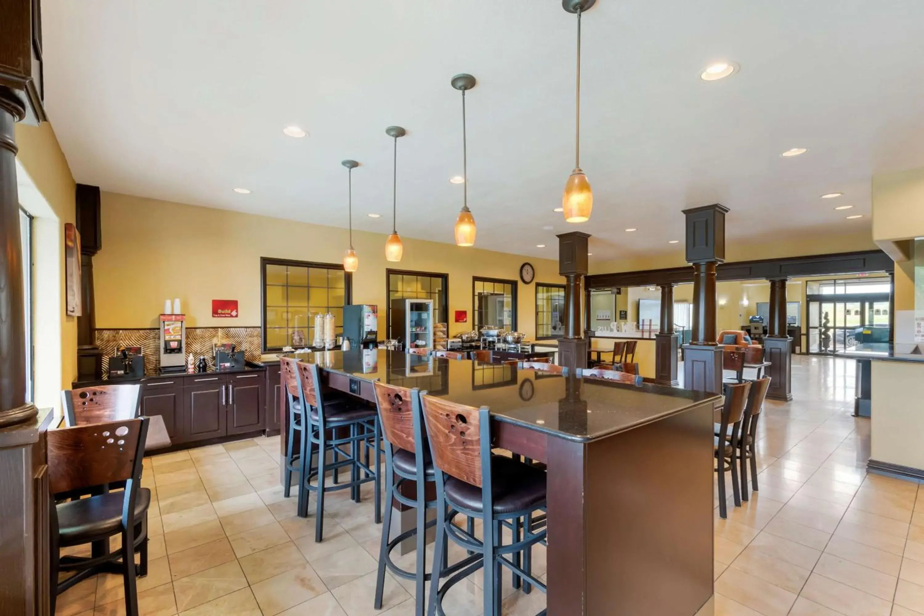 Breakfast in Best Western Plus DFW Airport Suites Breakfast in Best Western Plus DFW Airport Suites