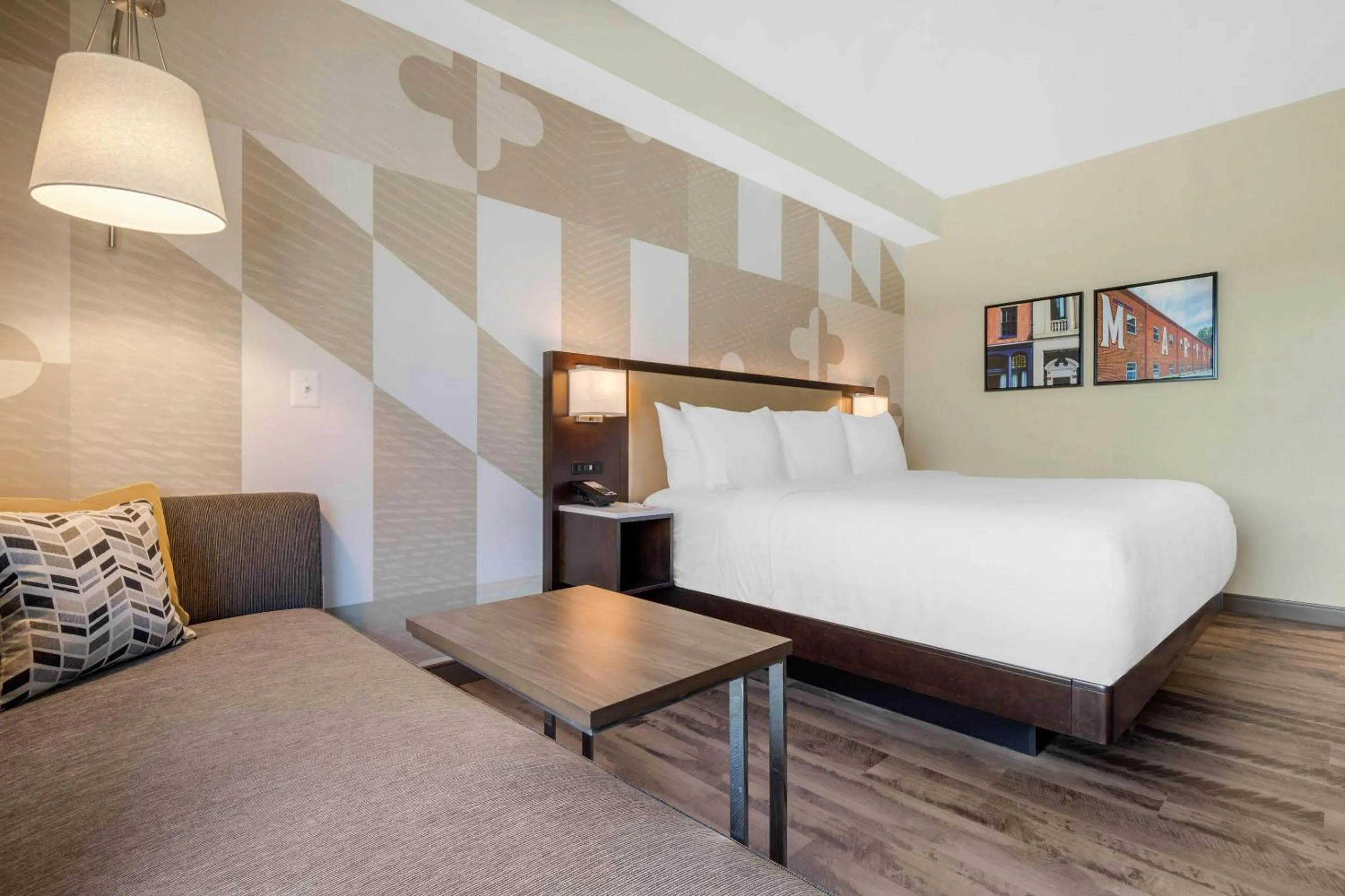 Bedroom, Bed in Cambria Hotel College Park