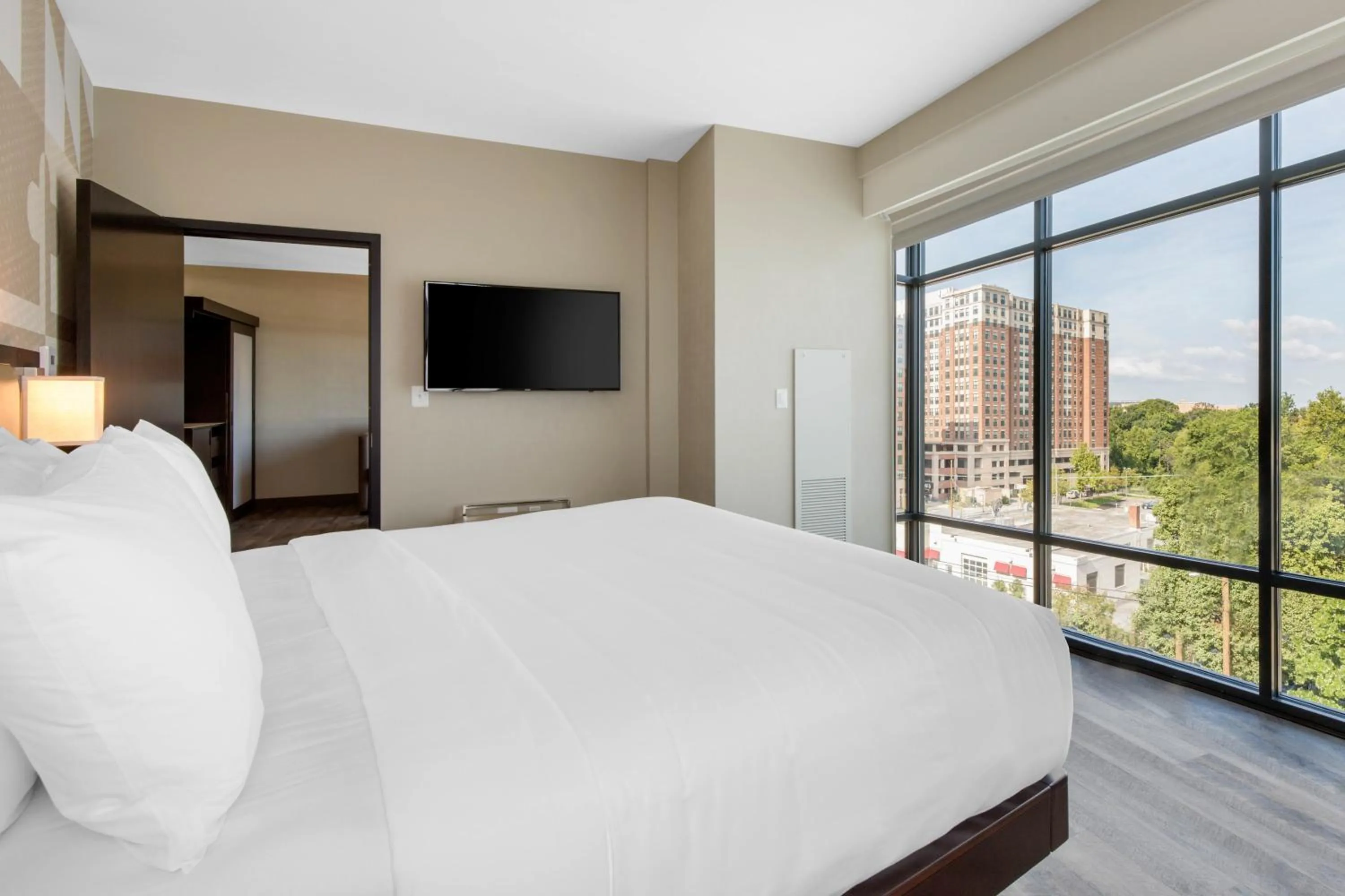 Bed in Cambria Hotel College Park