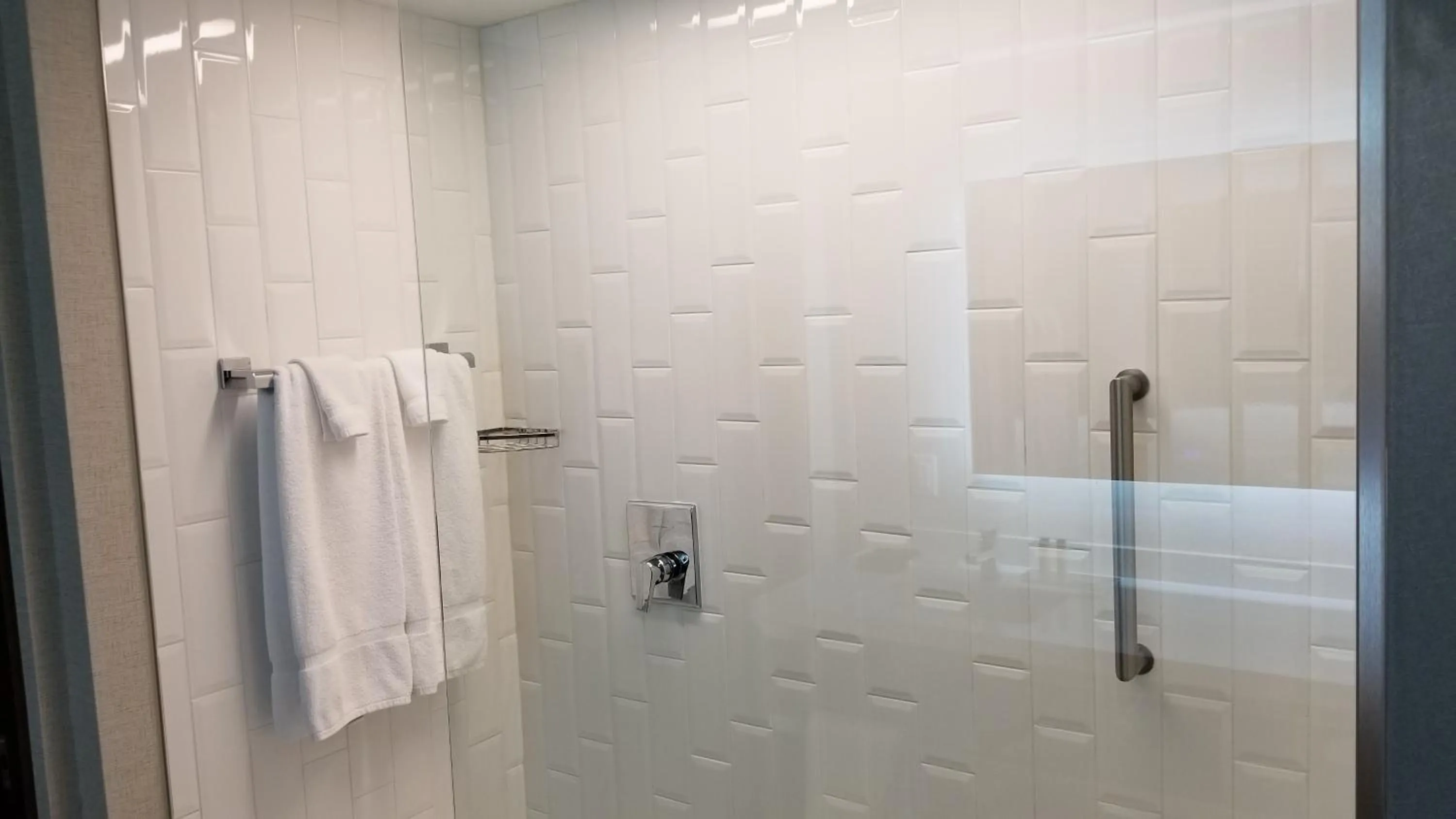 Shower in Cambria Hotel Omaha Downtown