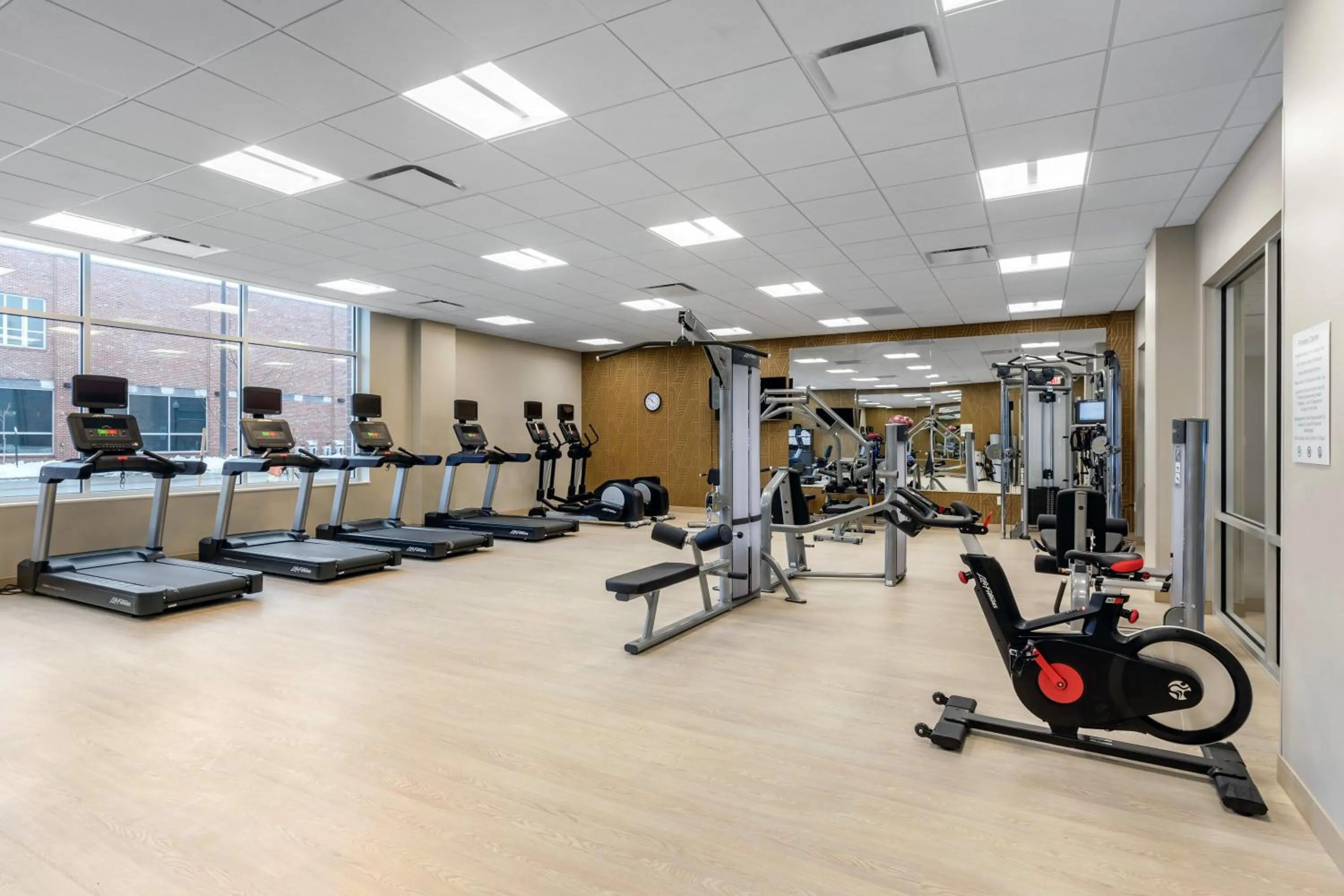Fitness centre/facilities in Cambria Hotel Omaha Downtown