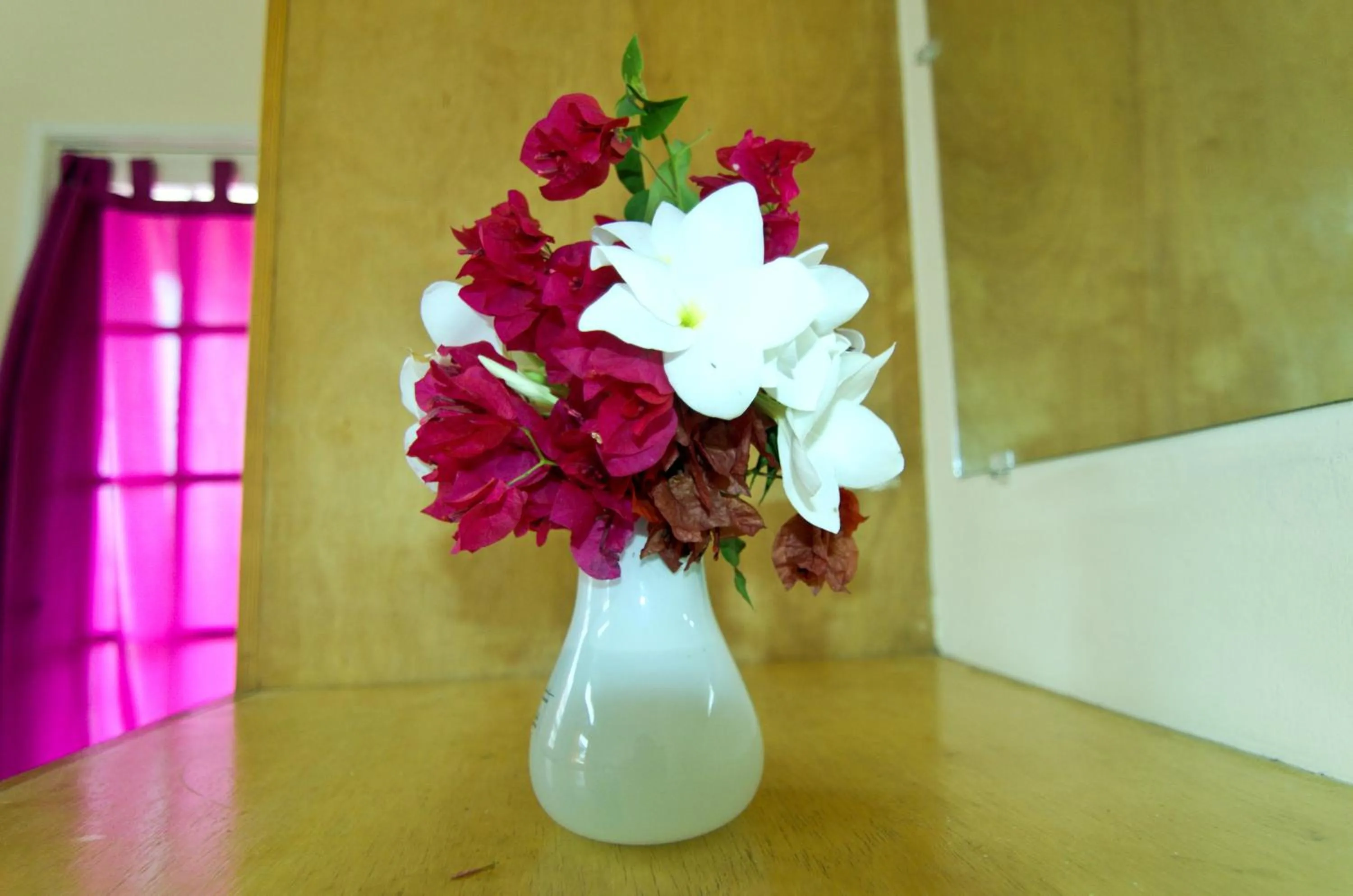 Decorative detail in La Heliconia & Day Spa