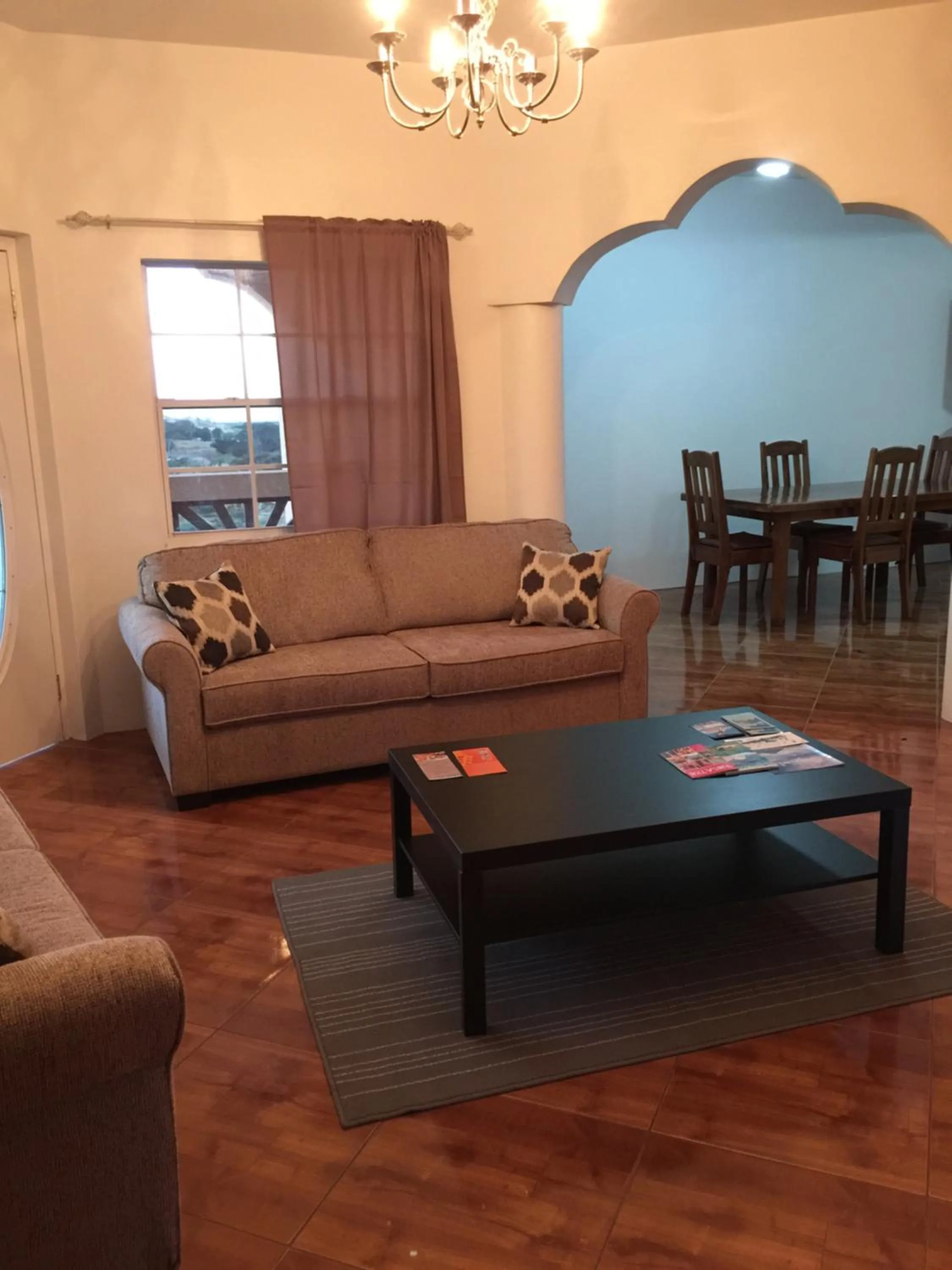 Kitchen or kitchenette in La Heliconia & Day Spa