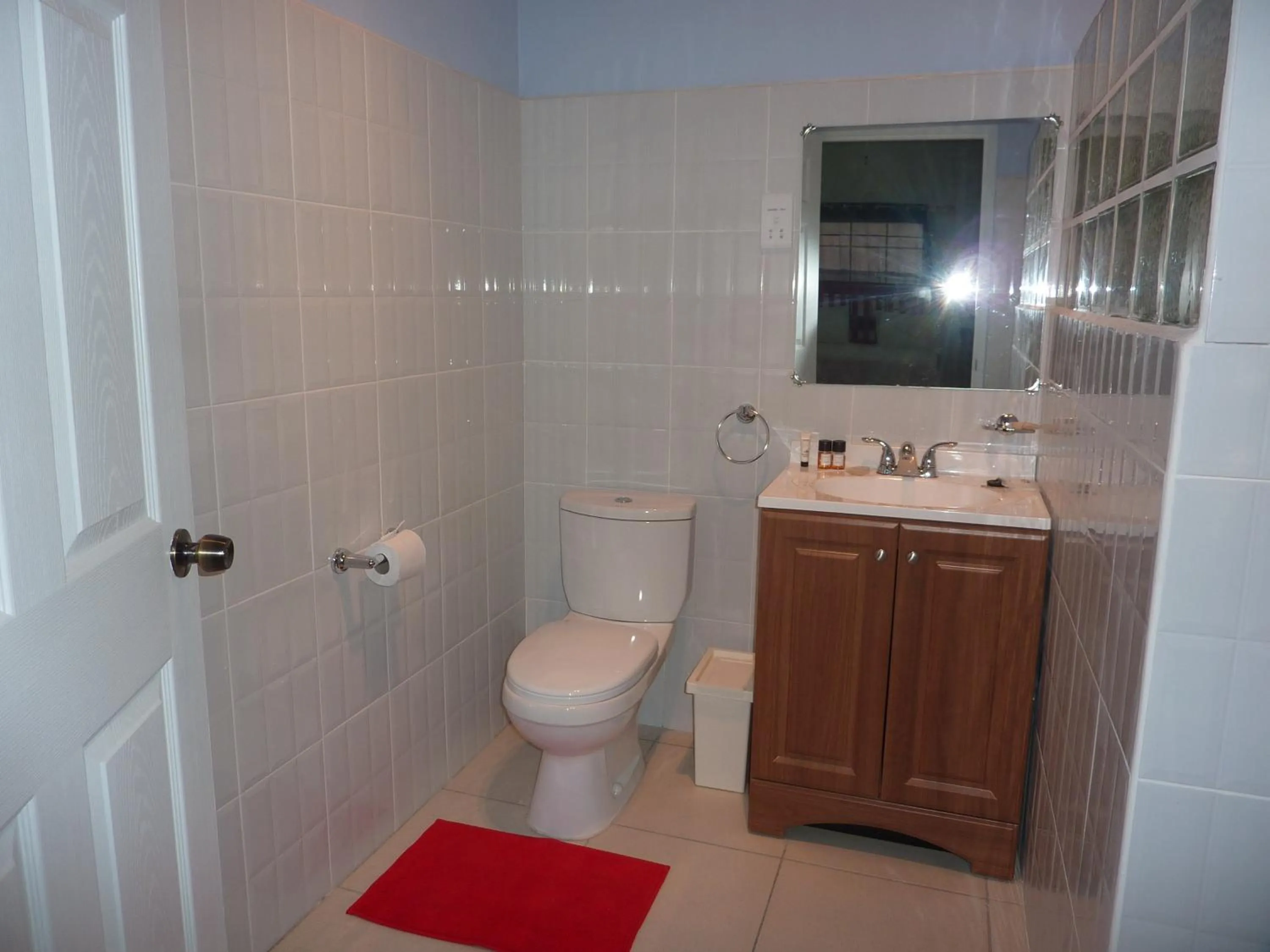 Bathroom in La Heliconia & Day Spa