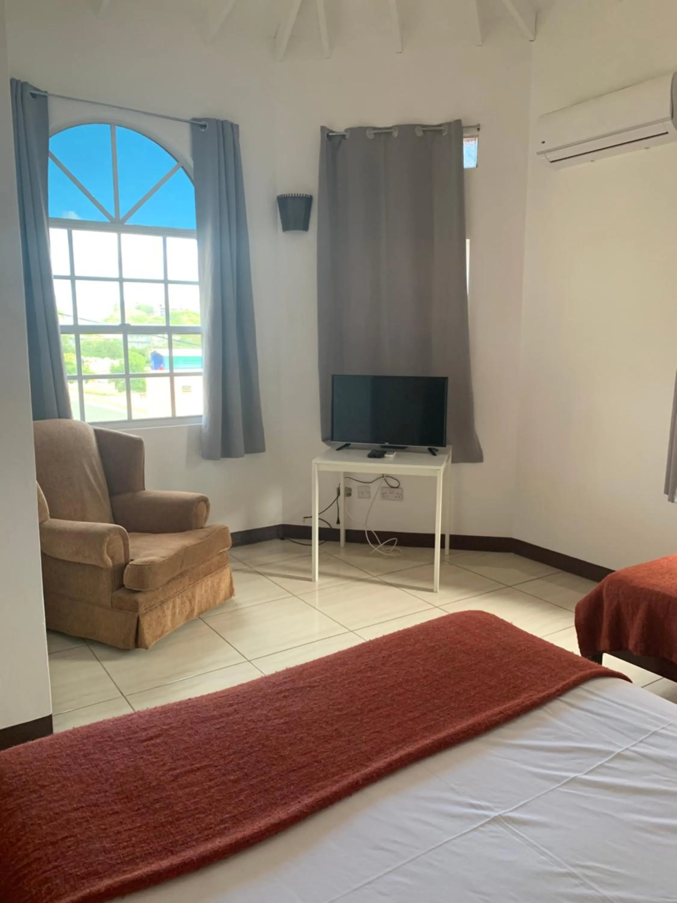 Bedroom, Bed in La Heliconia & Day Spa