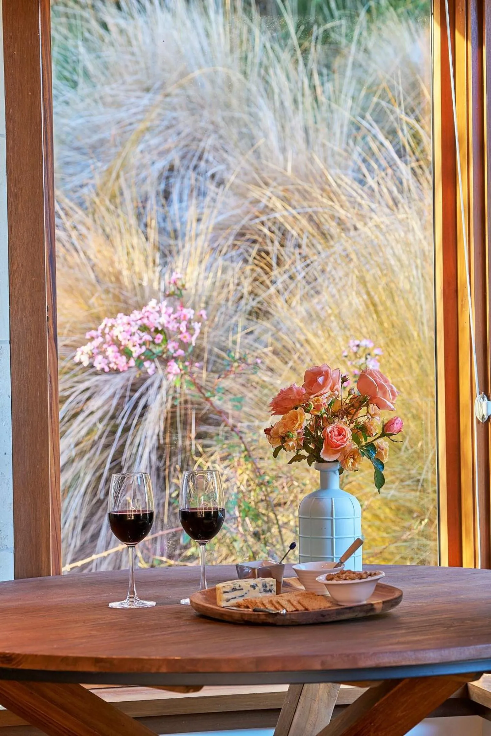 Kitchen or kitchenette in Cabot Lodge - Fiordland National Park