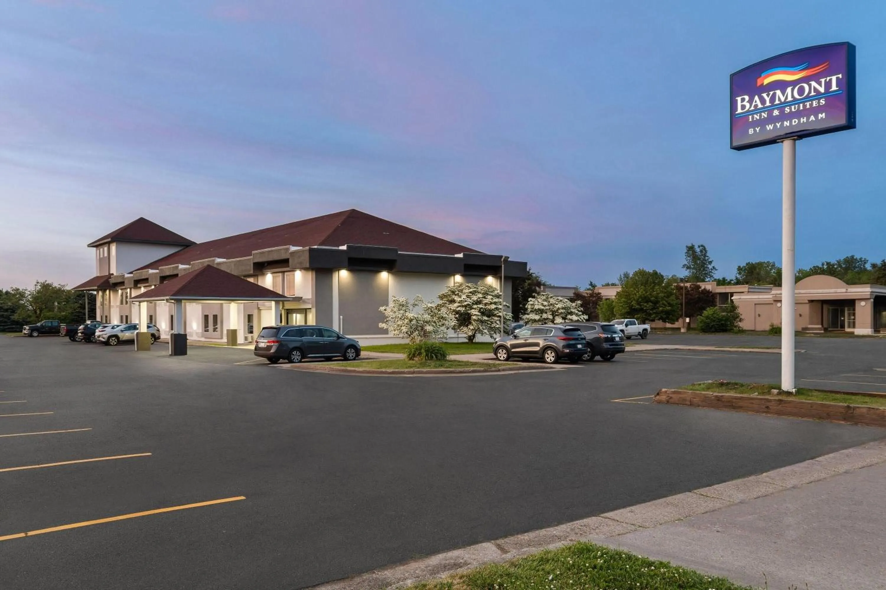 Baymont by Wyndham Batavia - Darien Lake