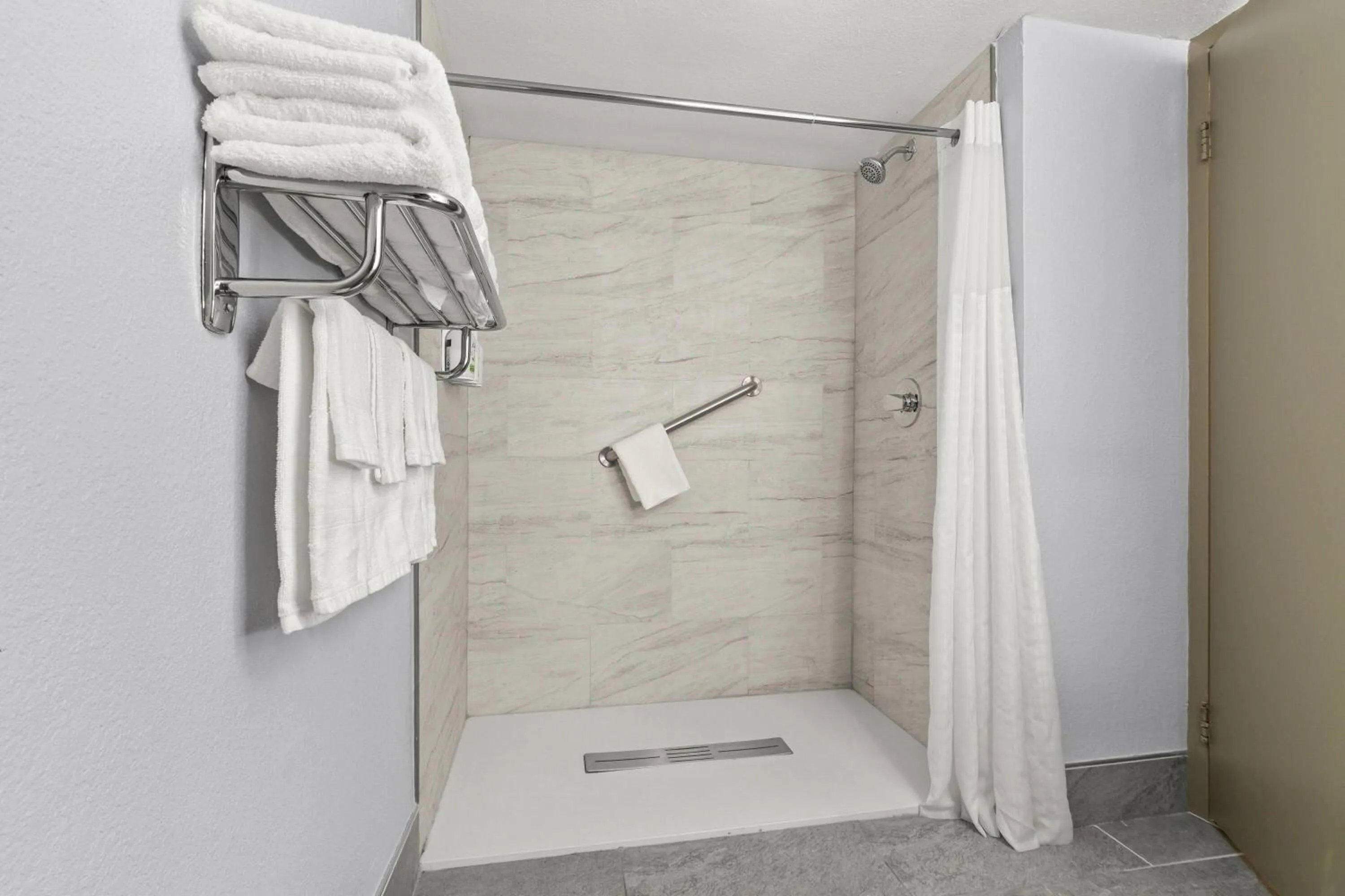 Shower in Baymont by Wyndham Batavia - Darien Lake
