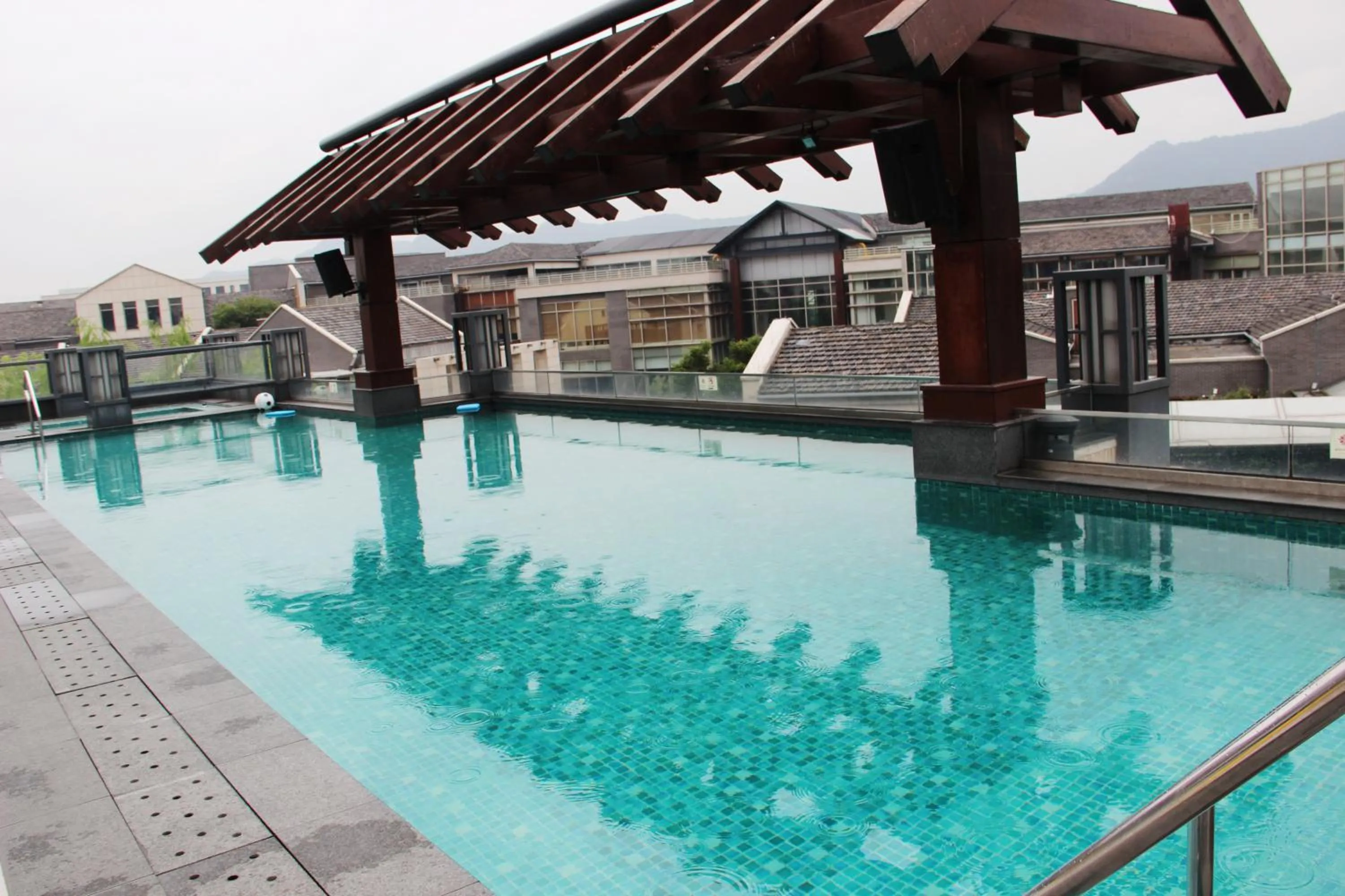 Swimming pool in Angsana Hangzhou