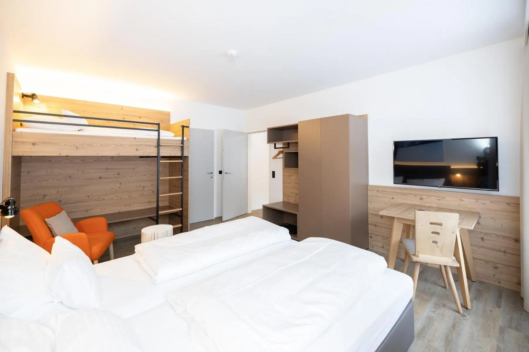 Photo of the whole room, Bed in ALPRIMA Aparthotel Hinterstoder