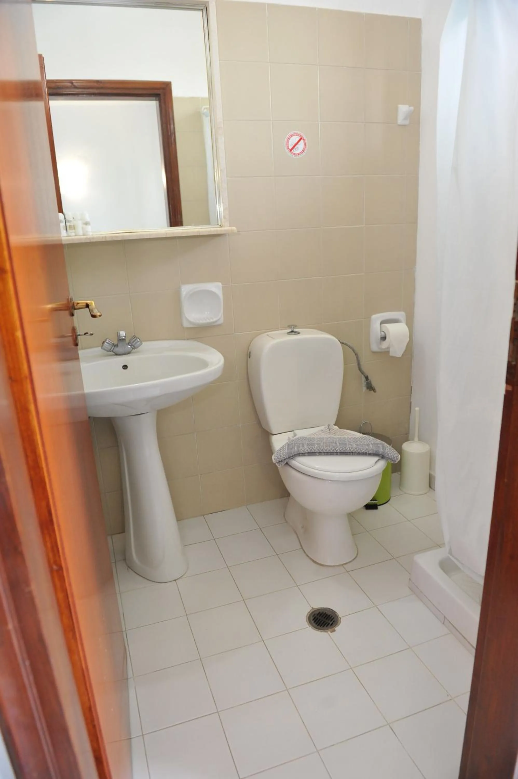 Bathroom in Maritime