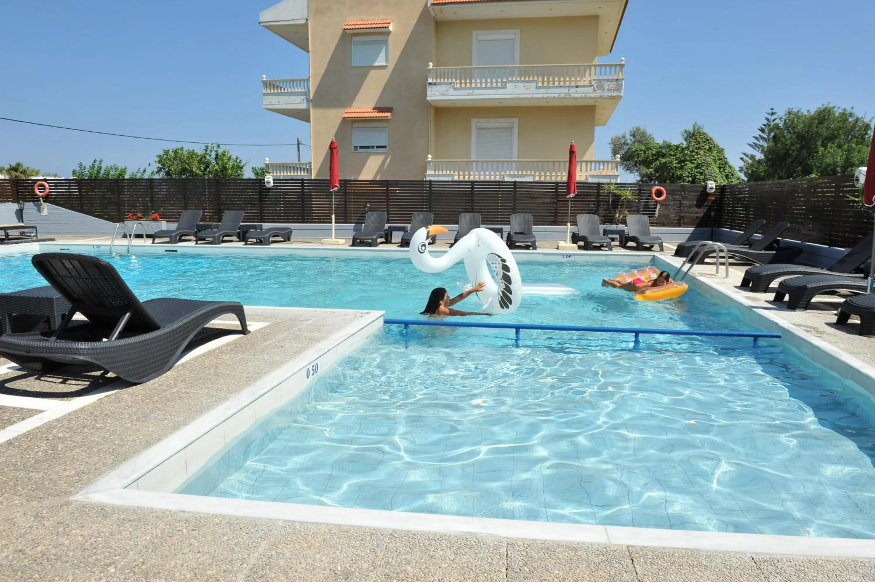 Swimming pool in Maritime