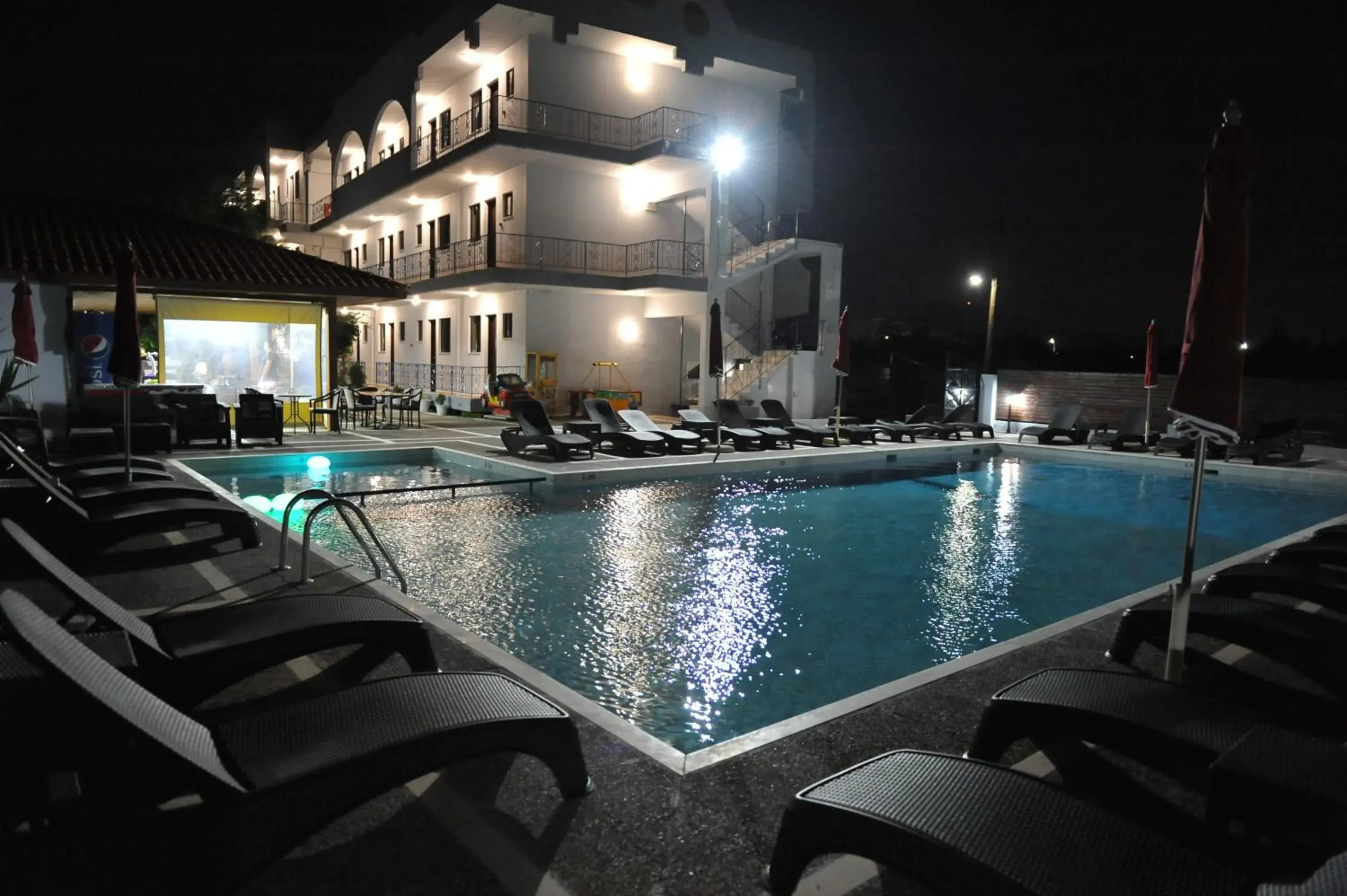 Property building in Maritime Property building in Maritime