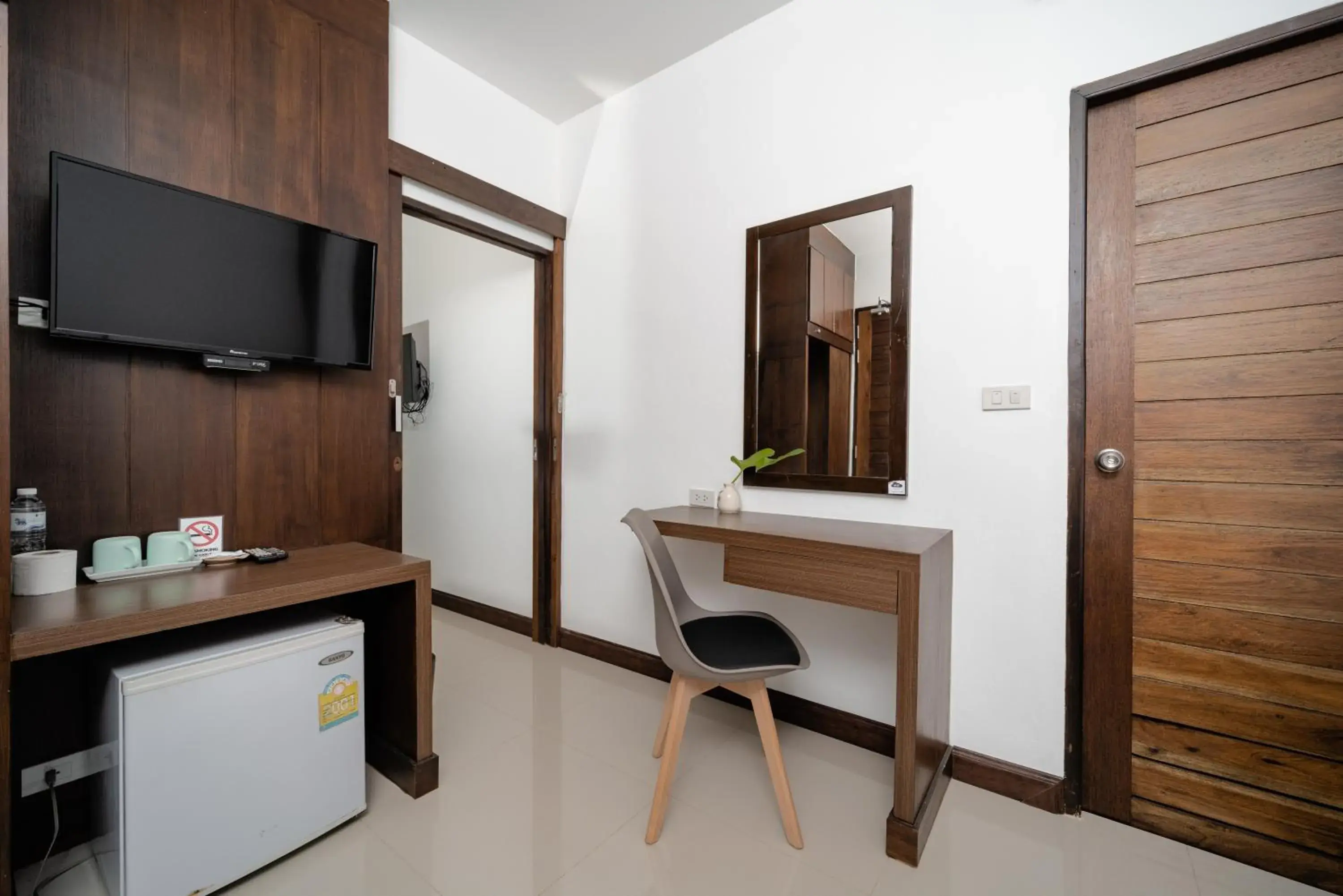 TV and multimedia in Circle Inn Ao Nam Mao TV and multimedia in Circle Inn Ao Nam Mao