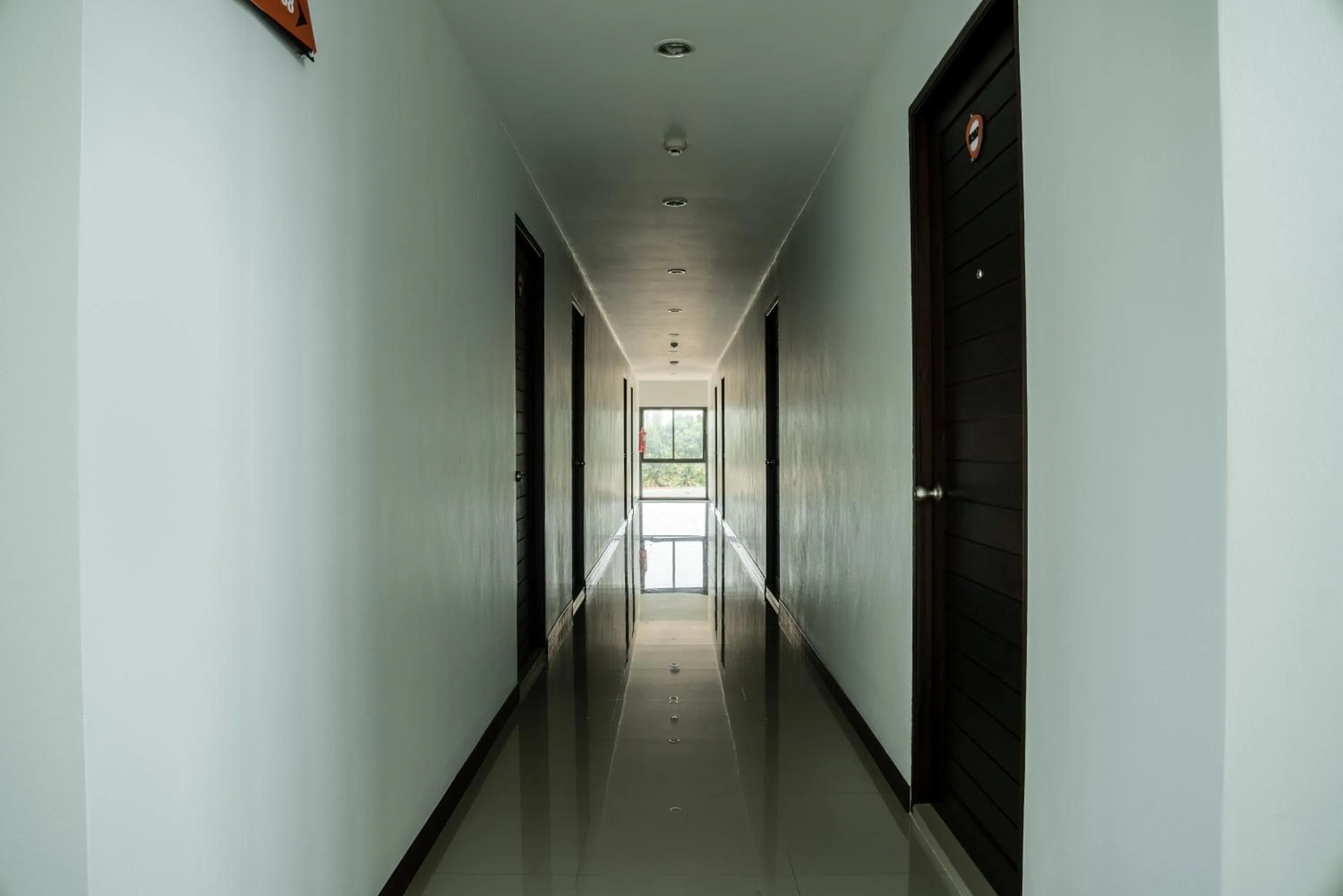 Property building in Circle Inn Ao Nam Mao
