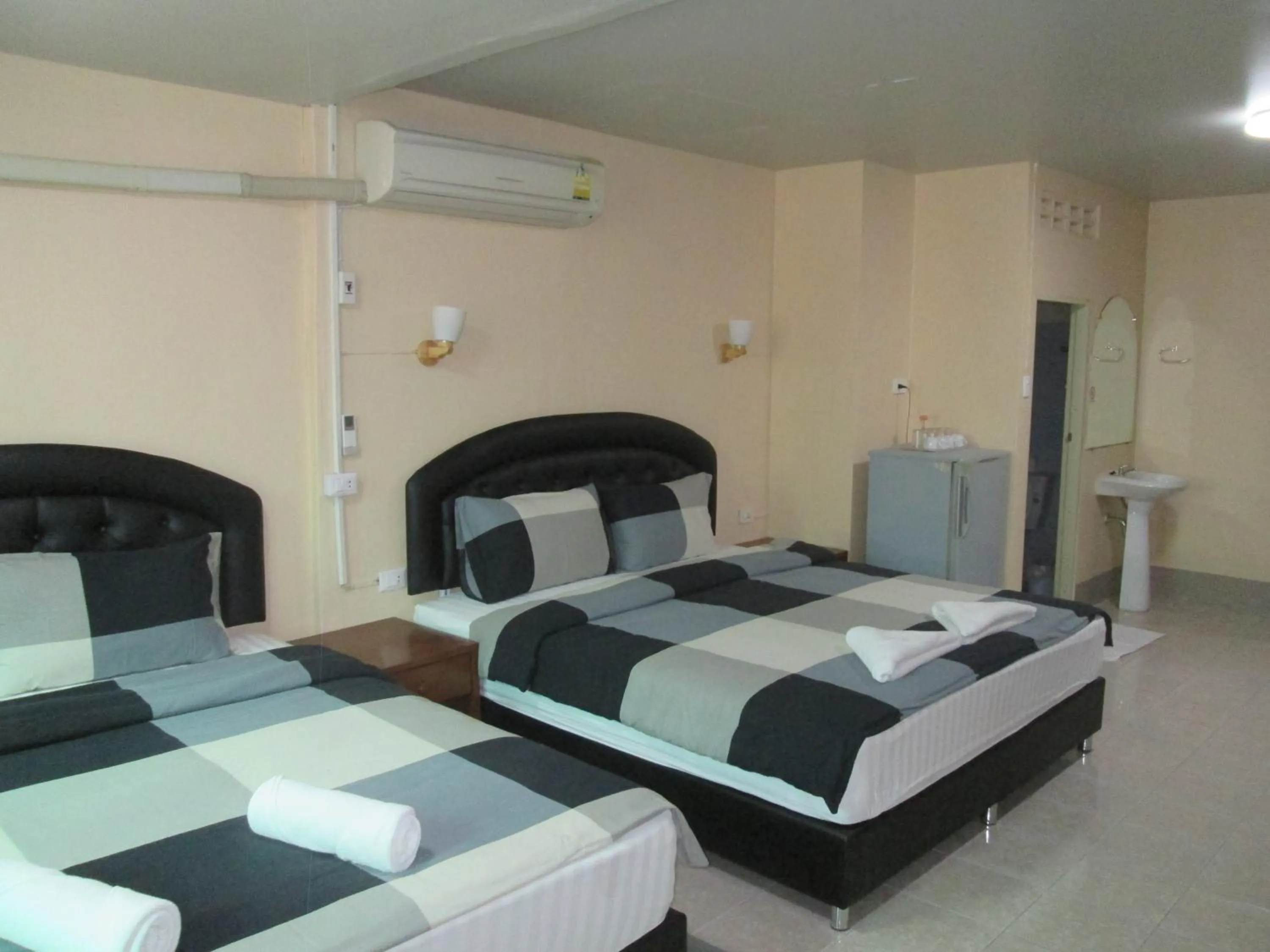 Bed in Pineapple Guesthouse