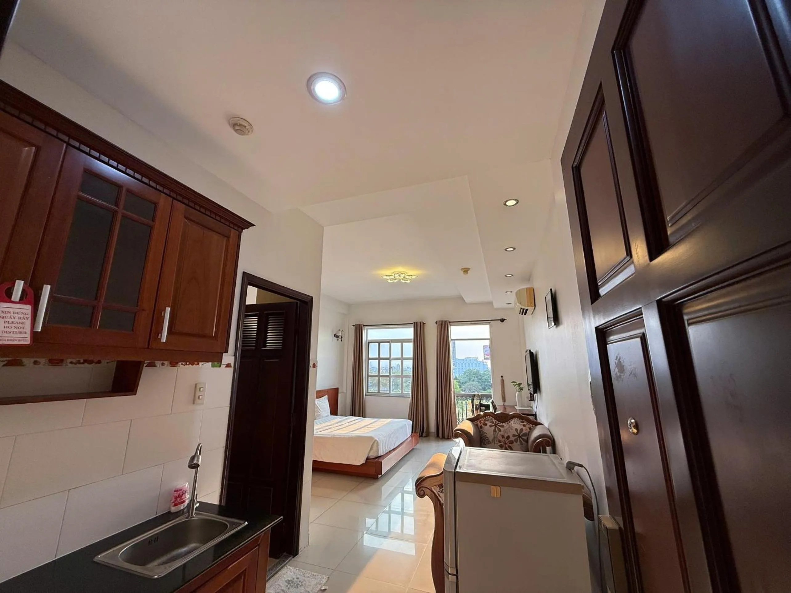 Hoa Phat Hotel & Apartment