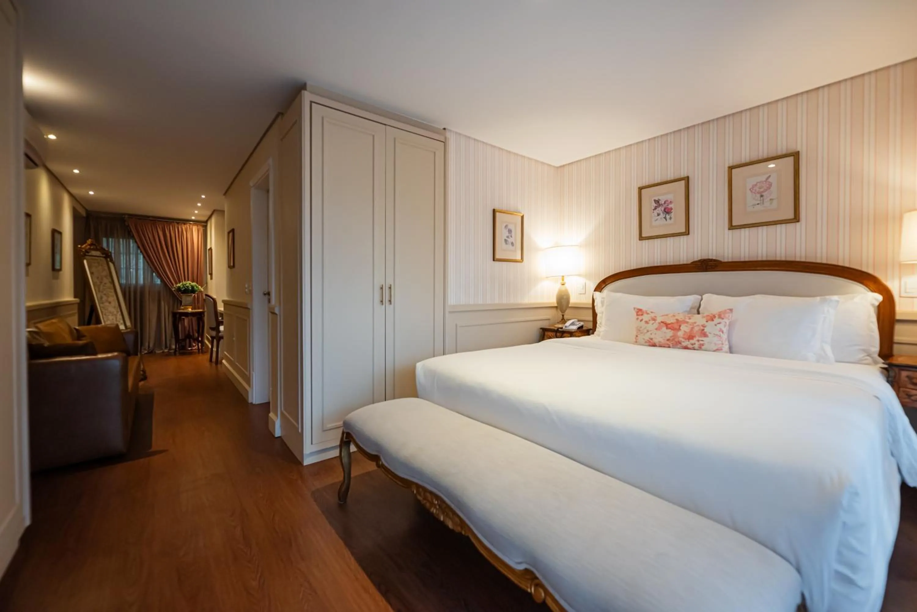 Bed in Villa do Vale Boutique Hotel