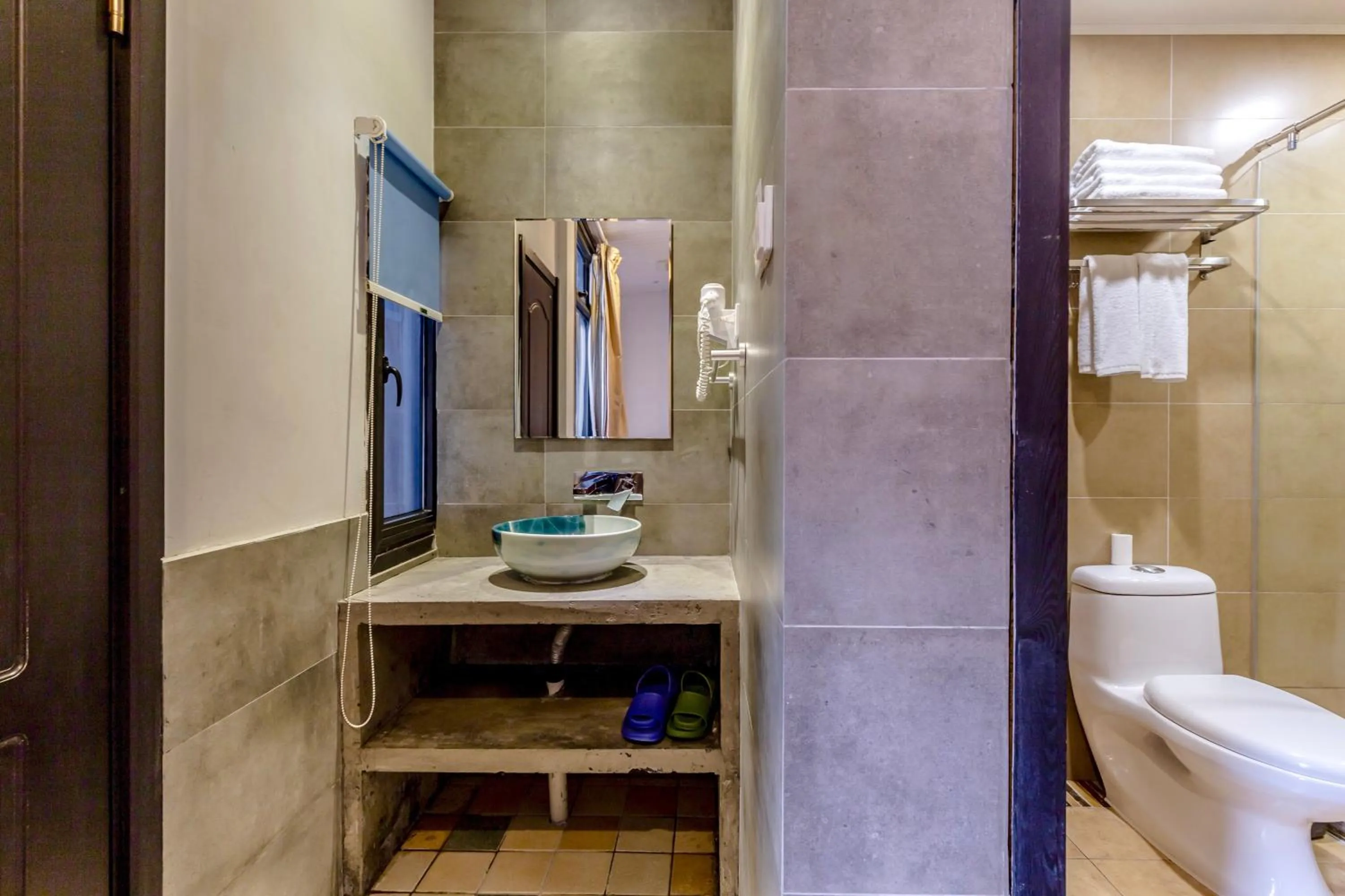 Bathroom in Hofang Guest House