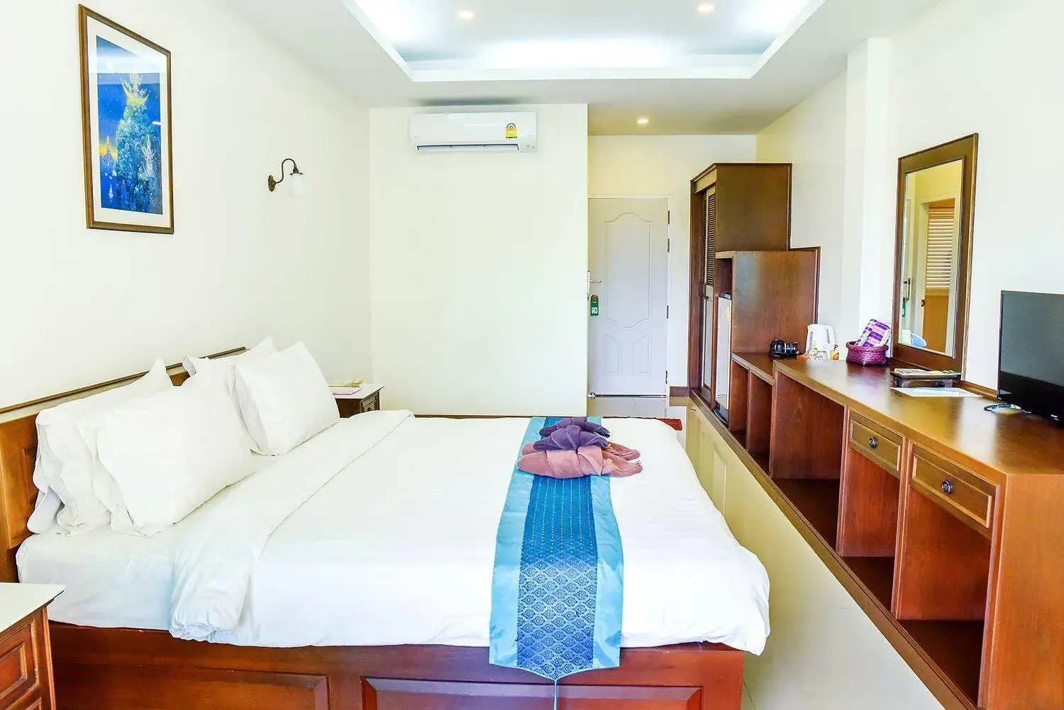 Bed in Ananda Villa - SHA Plus Bed in Ananda Villa - SHA Plus