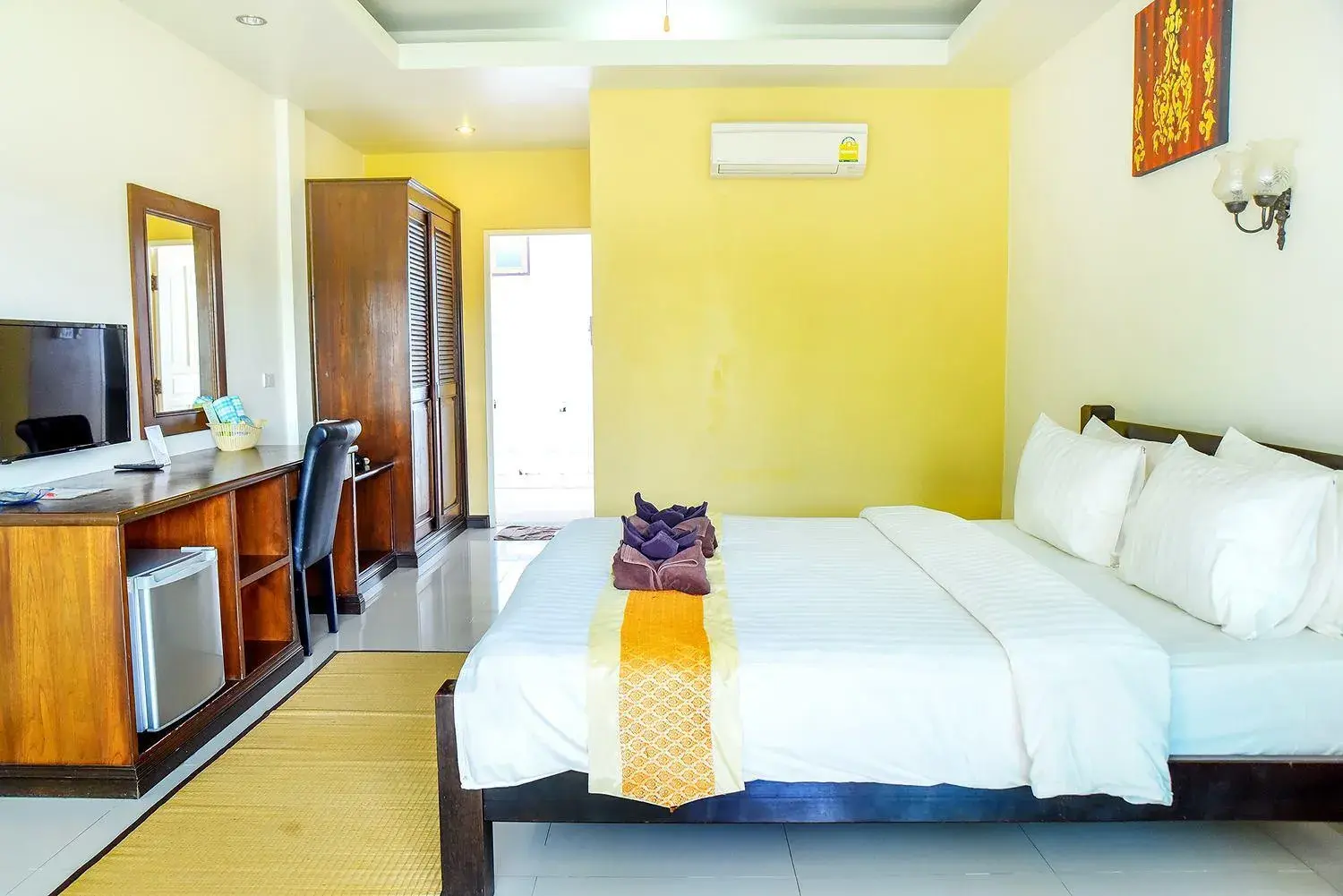 Bed in Ananda Villa - SHA Plus Bed in Ananda Villa - SHA Plus