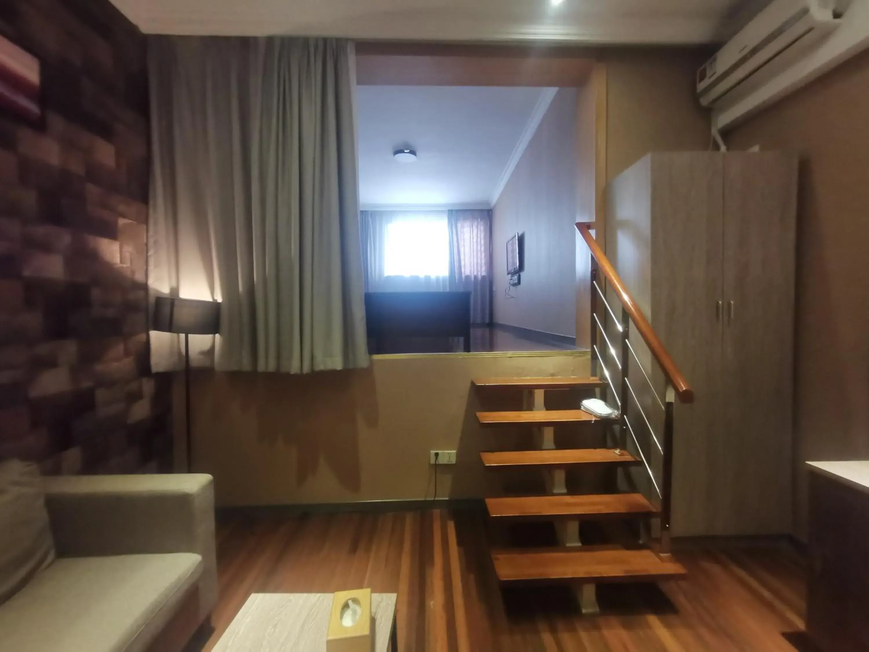 Photo of the whole room in Shanghai Fish Inn Bund Photo of the whole room in Shanghai Fish Inn Bund