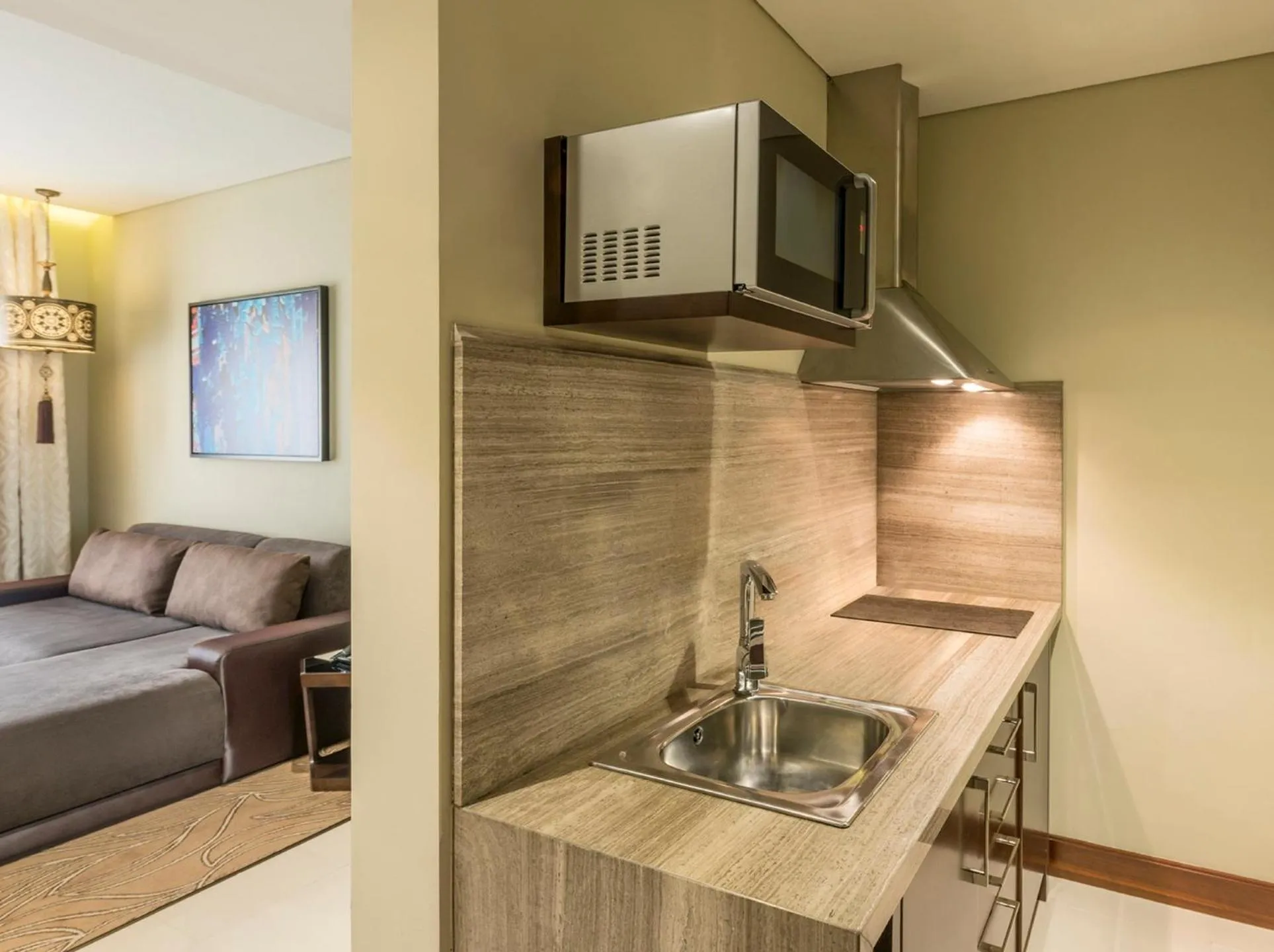 The Tower Plaza Hotel Dubai