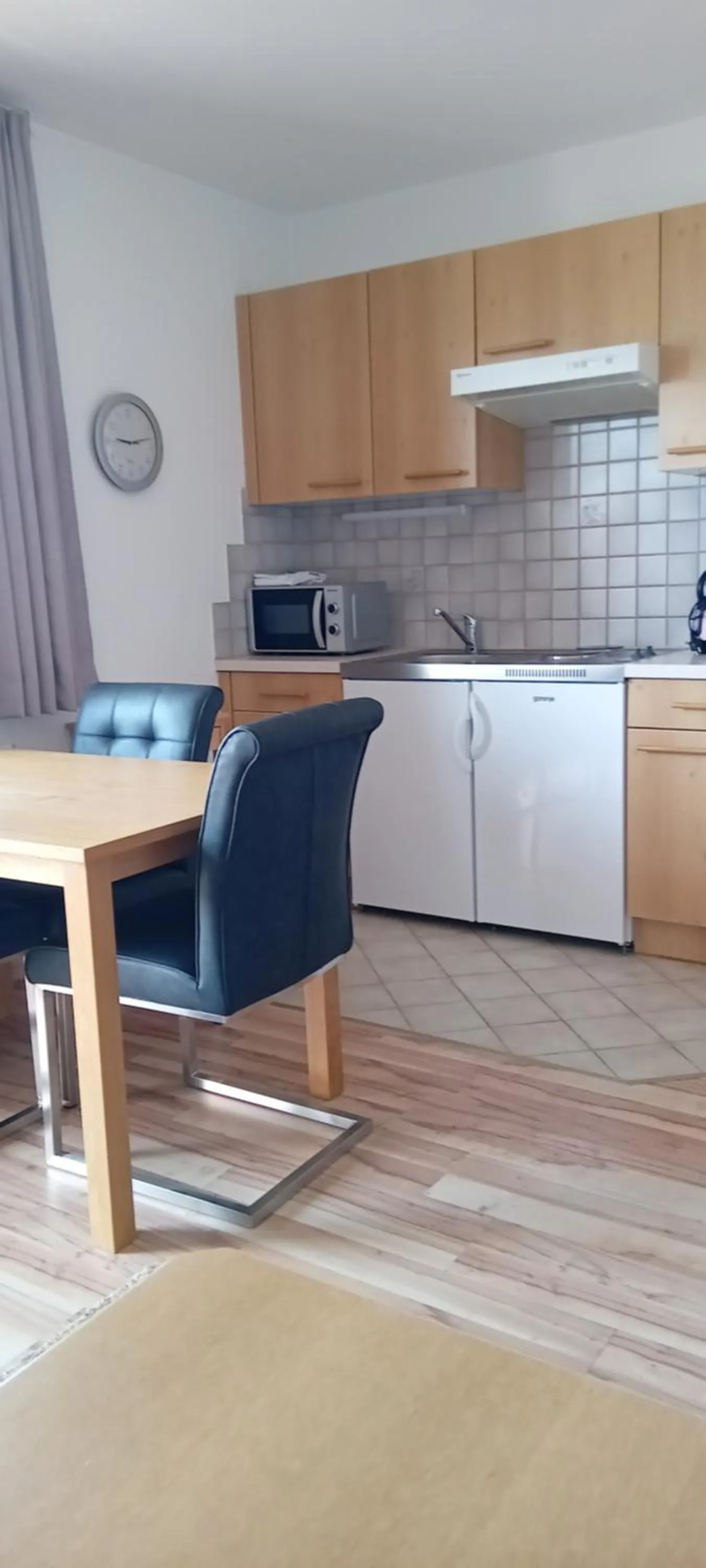 Kitchen or kitchenette in Gästehaus Tarmann