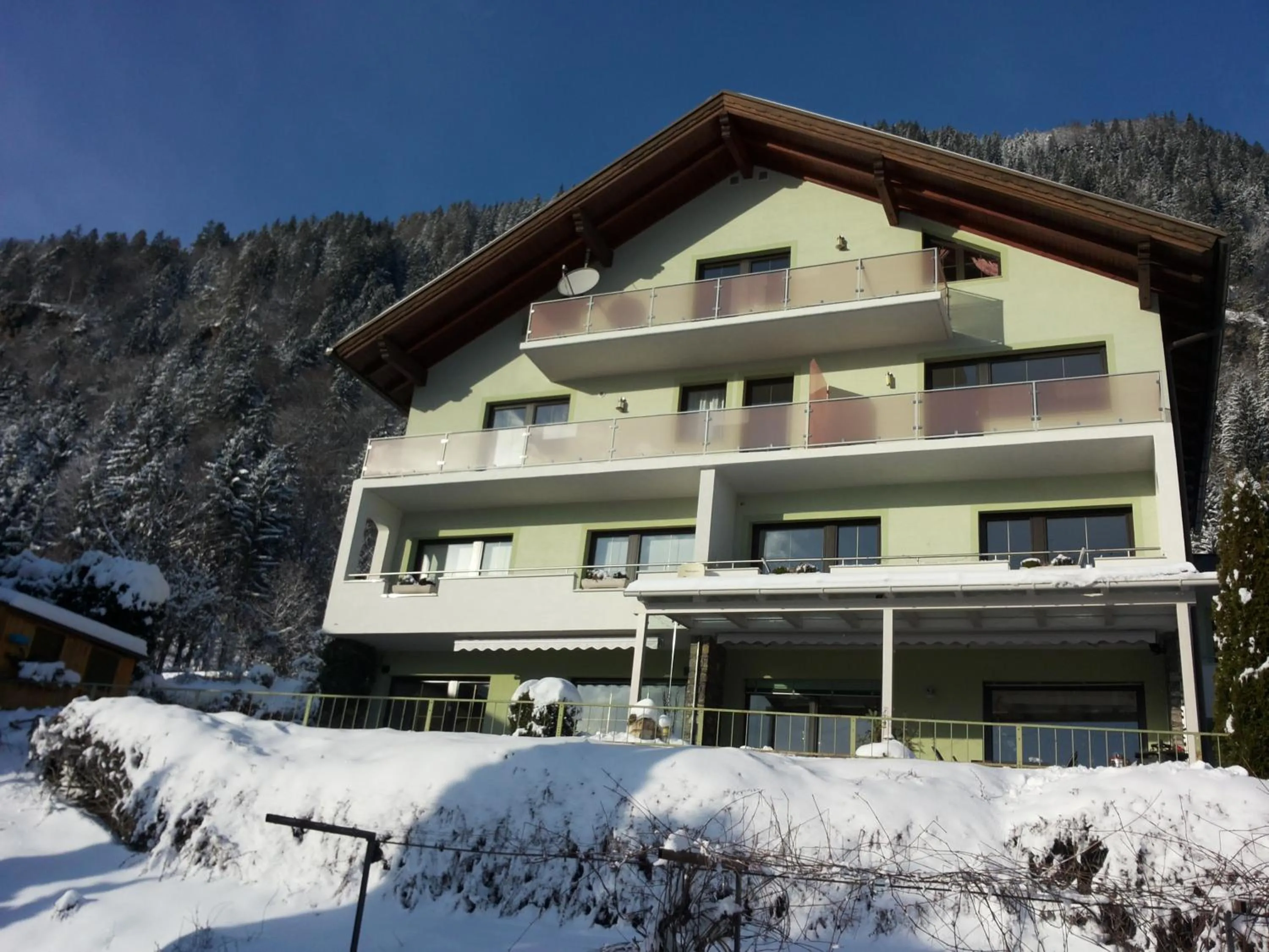 Property building in Gästehaus Tarmann