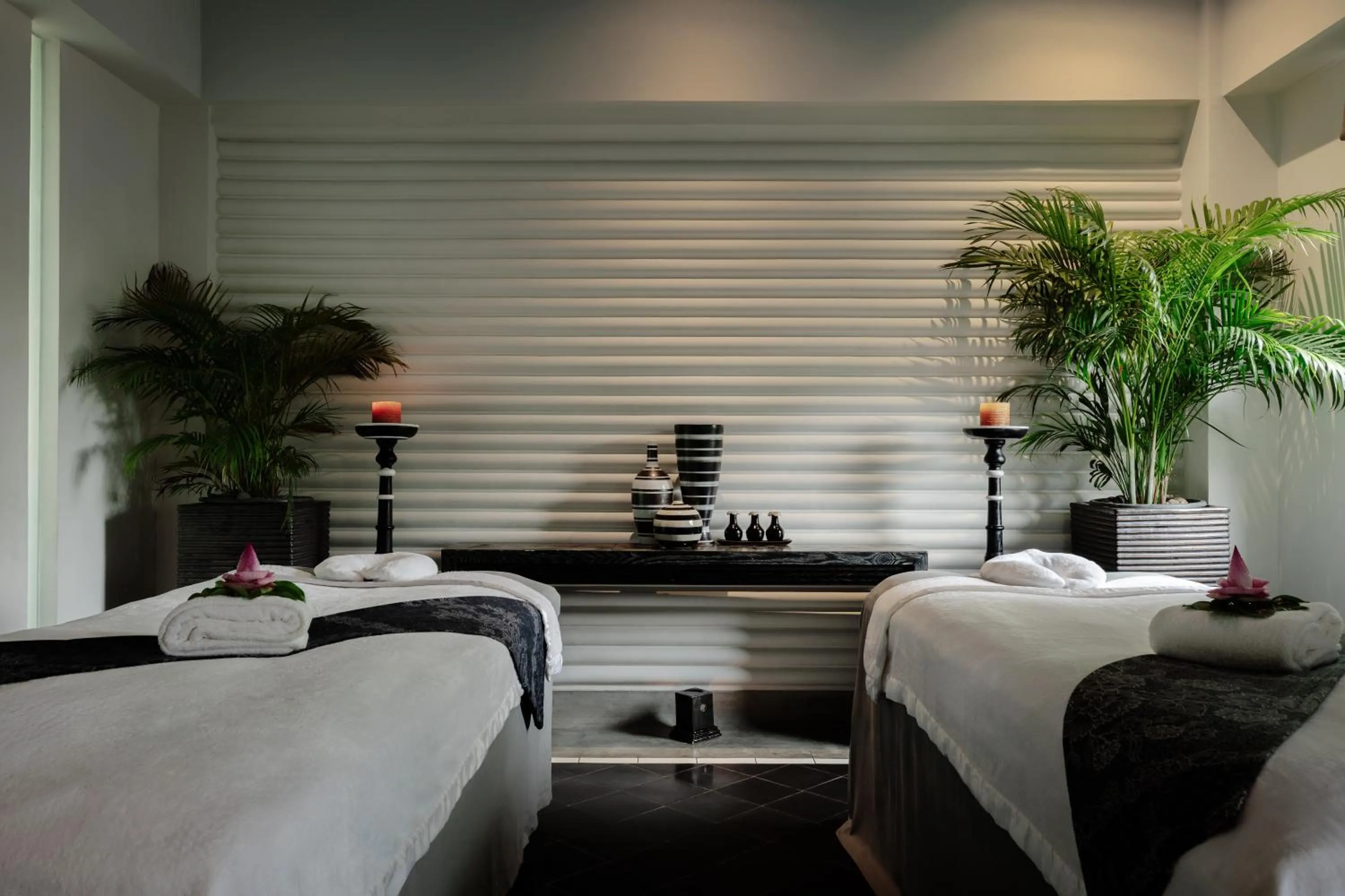 Spa and wellness centre/facilities, Bed in Shinta Mani Angkor