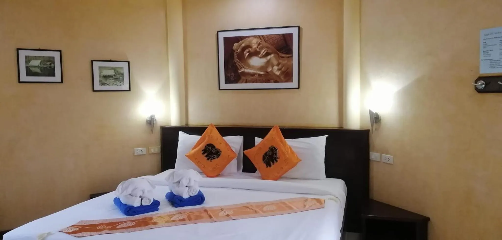 Bedroom, Bed in Palm Garden Resort