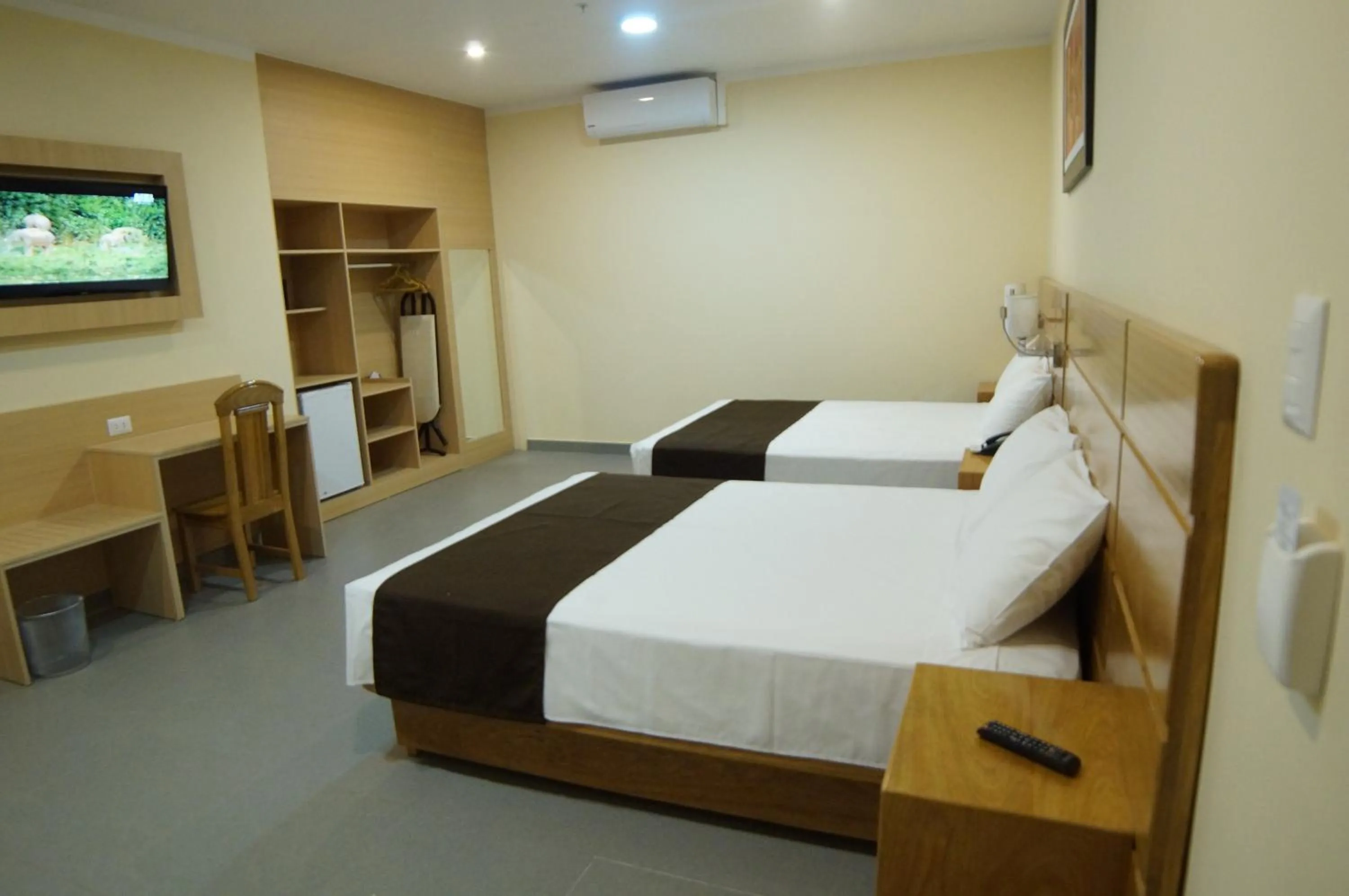 Bed in Águila Dorada Selva Hotel