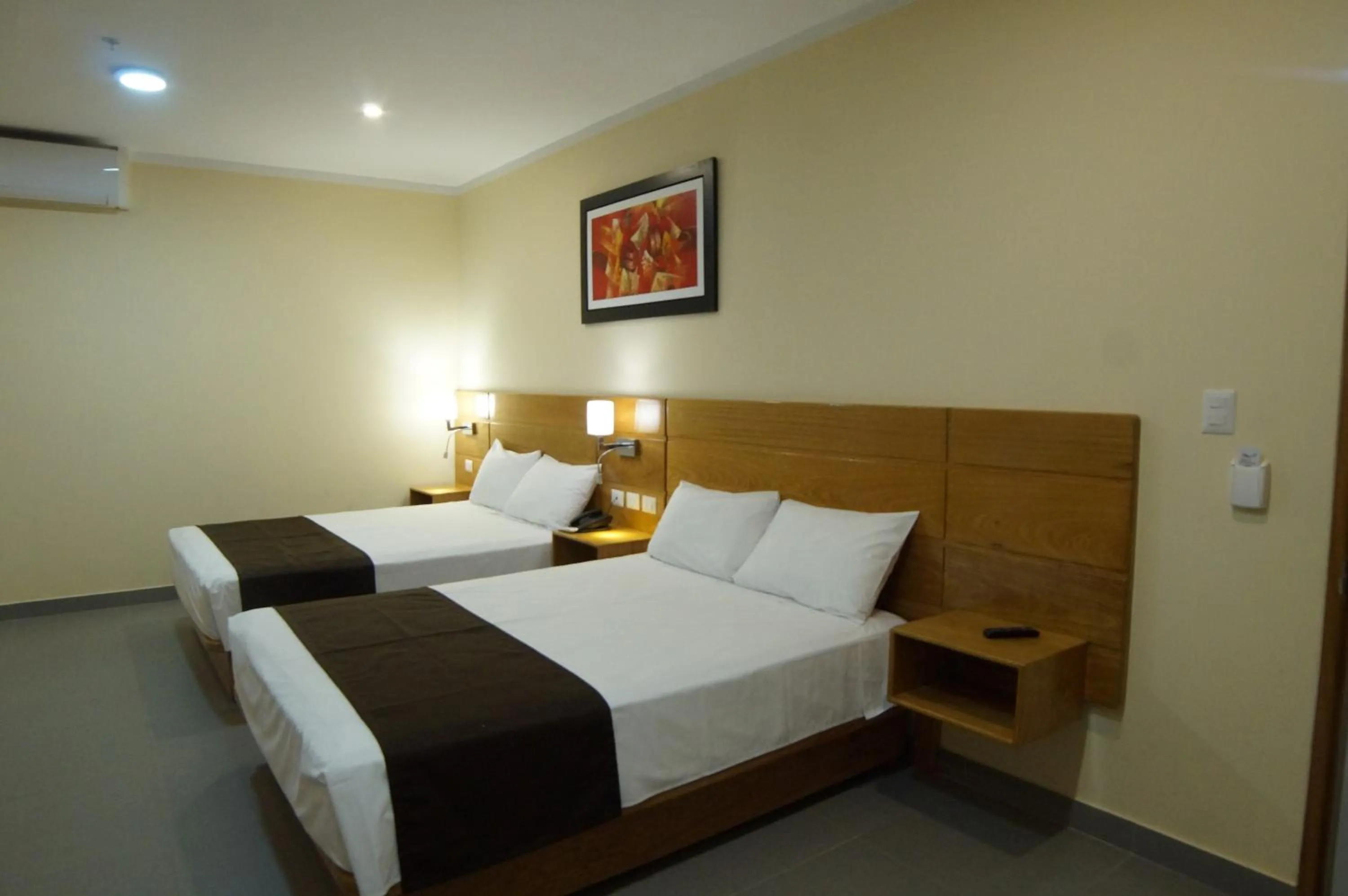 Bed in Águila Dorada Selva Hotel