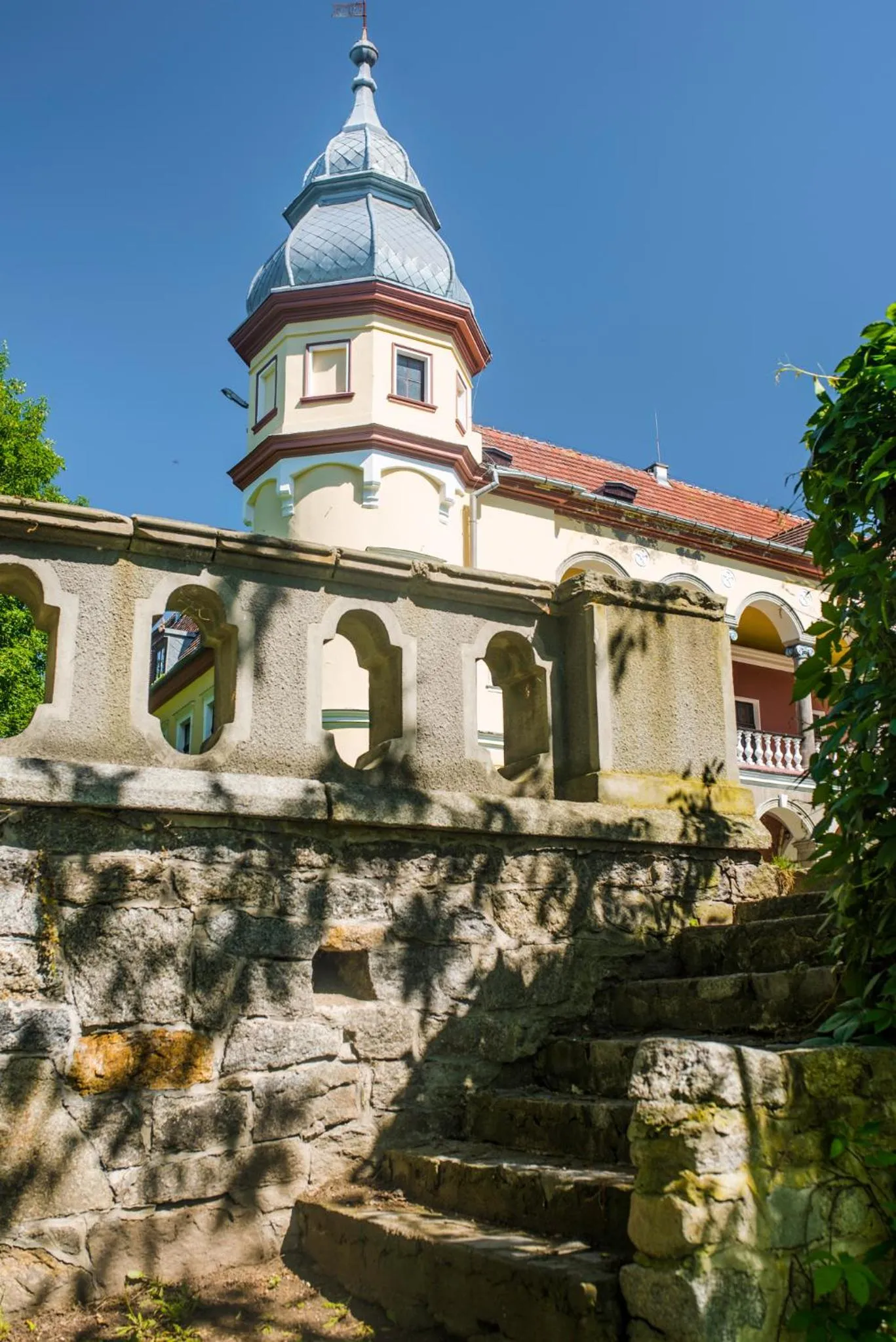 Property building in Pałac Krobielowice