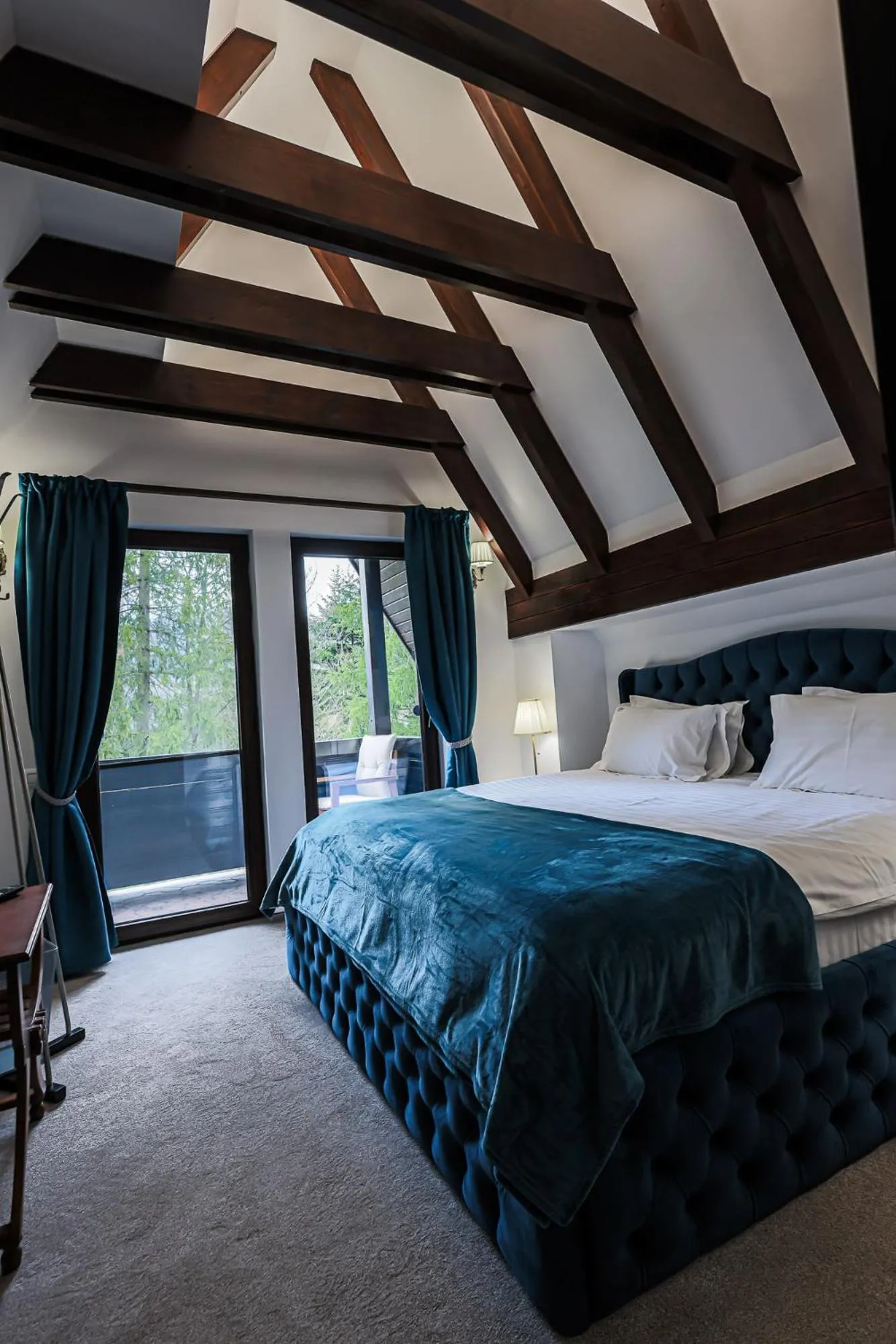 Small Attic Room with Balcony in Villa Tom