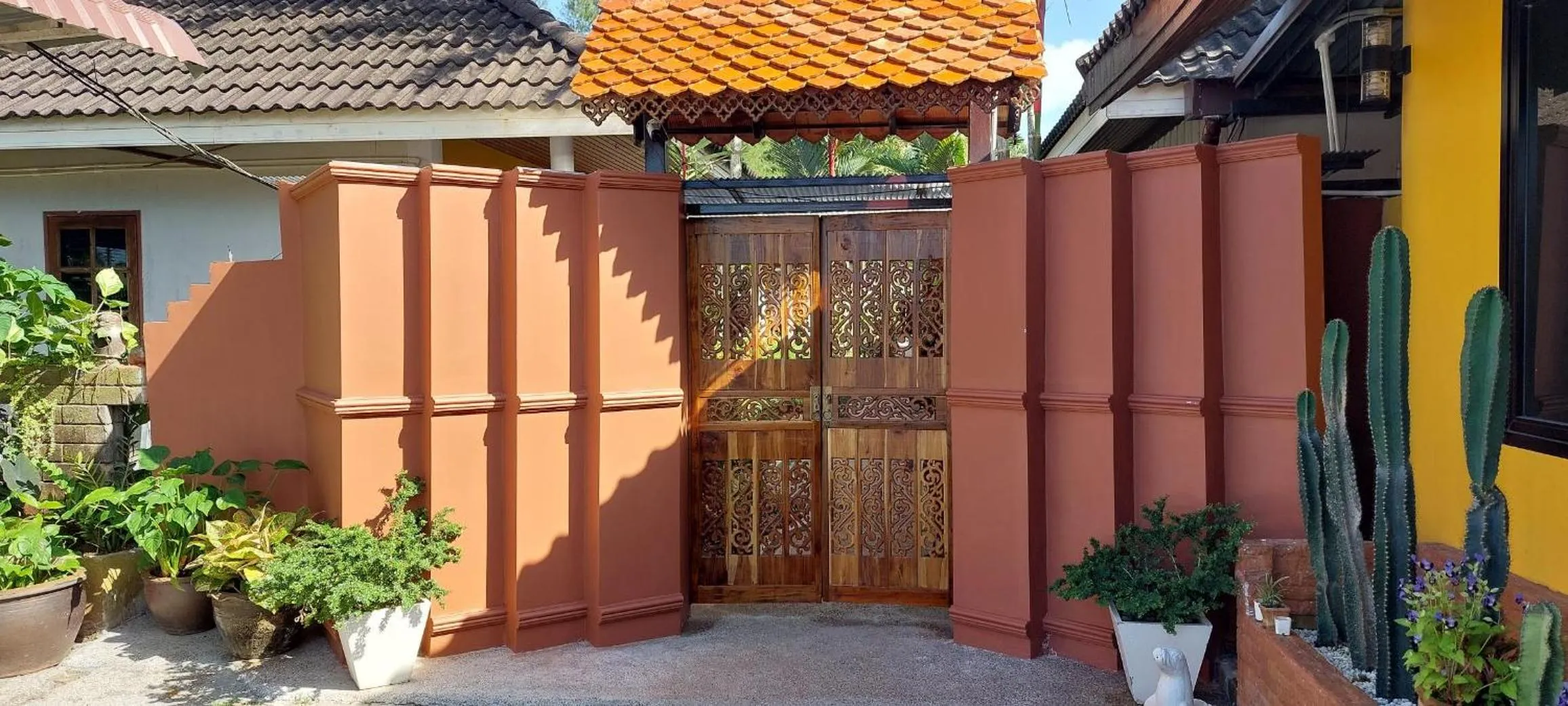 Property building in Loma Resort