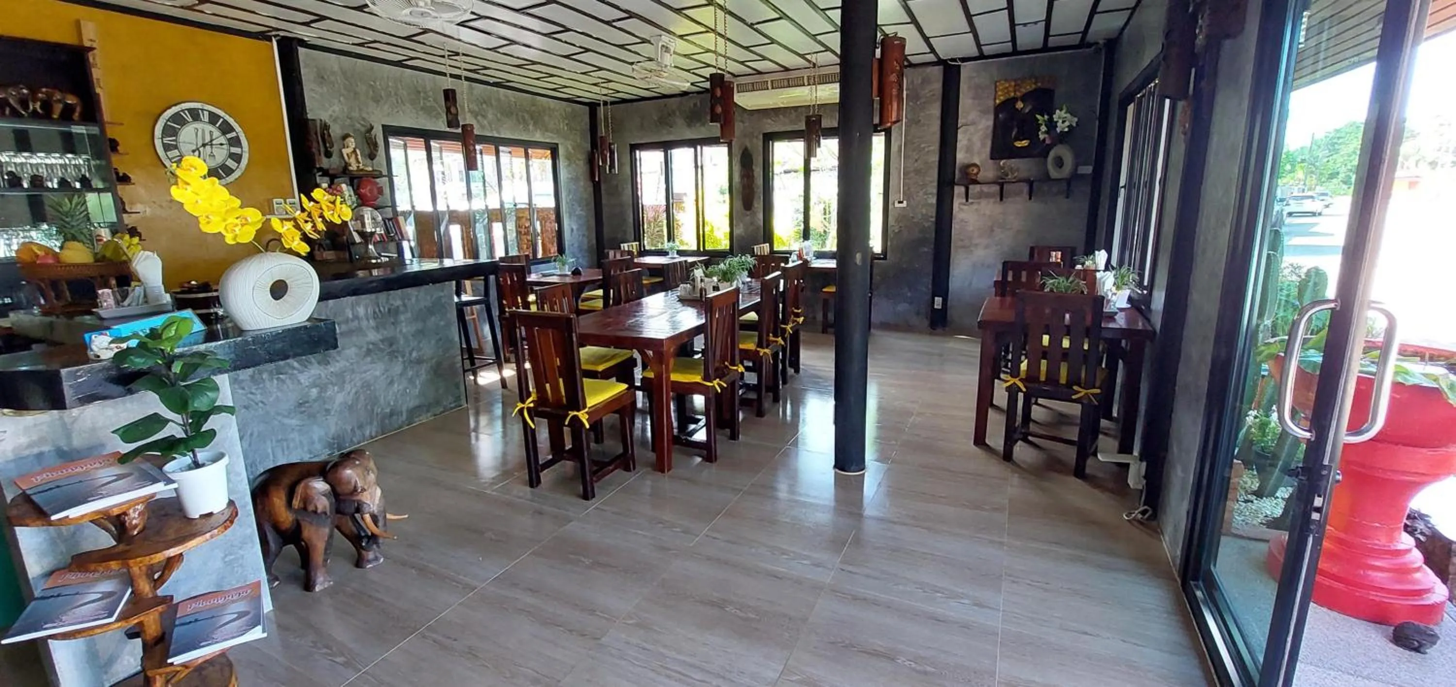 Property building in Loma Resort