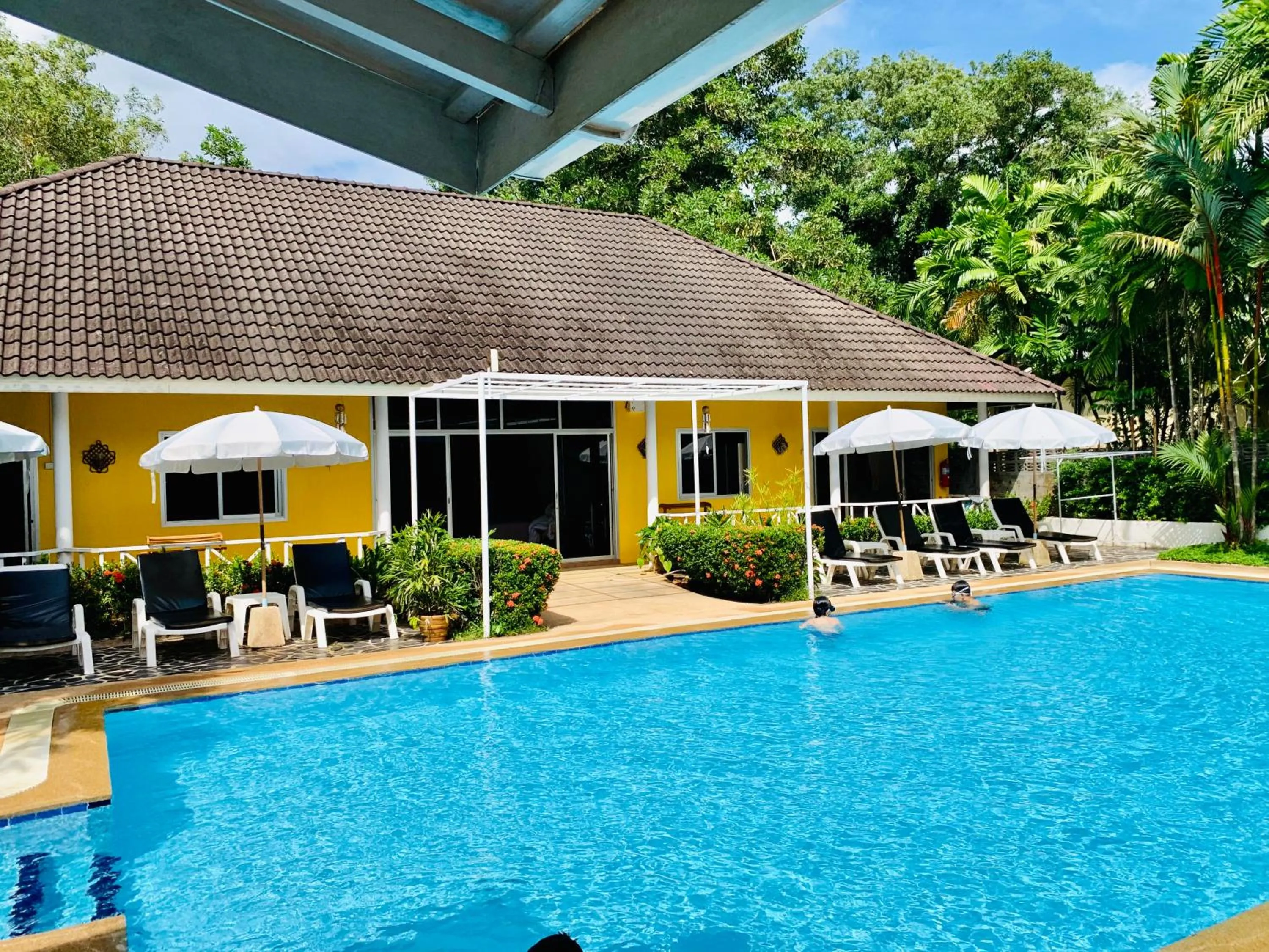 Property building in Loma Resort