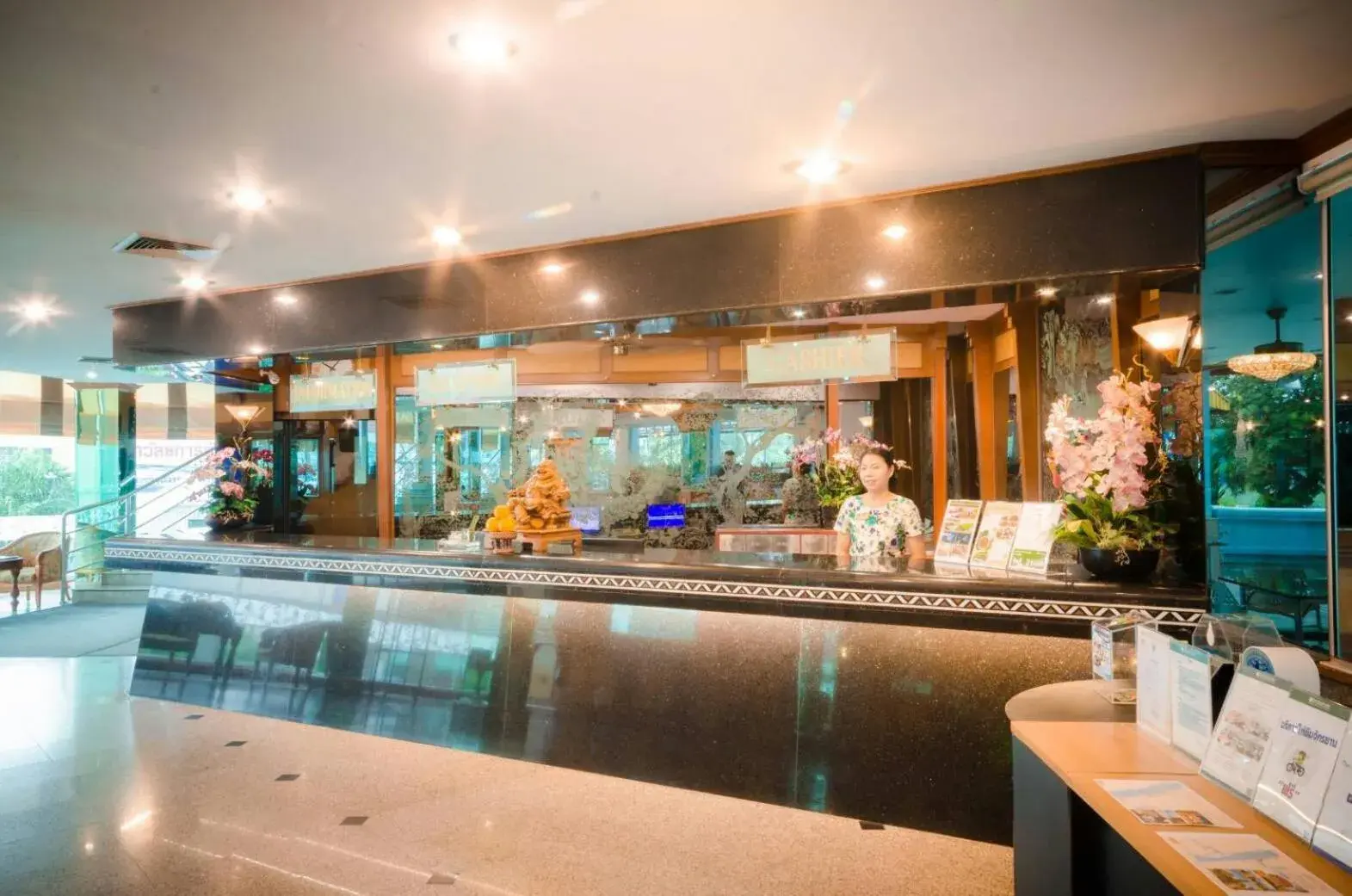 Lobby or reception in Viang Tak Riverside Hotel Lobby or reception in Viang Tak Riverside Hotel