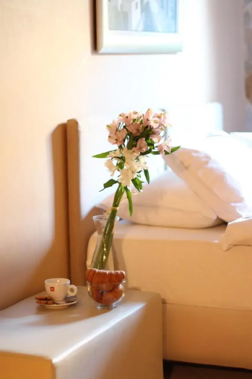 Double or Twin Room - single occupancy in Hotel Portal Double or Twin Room - single occupancy in Hotel Portal