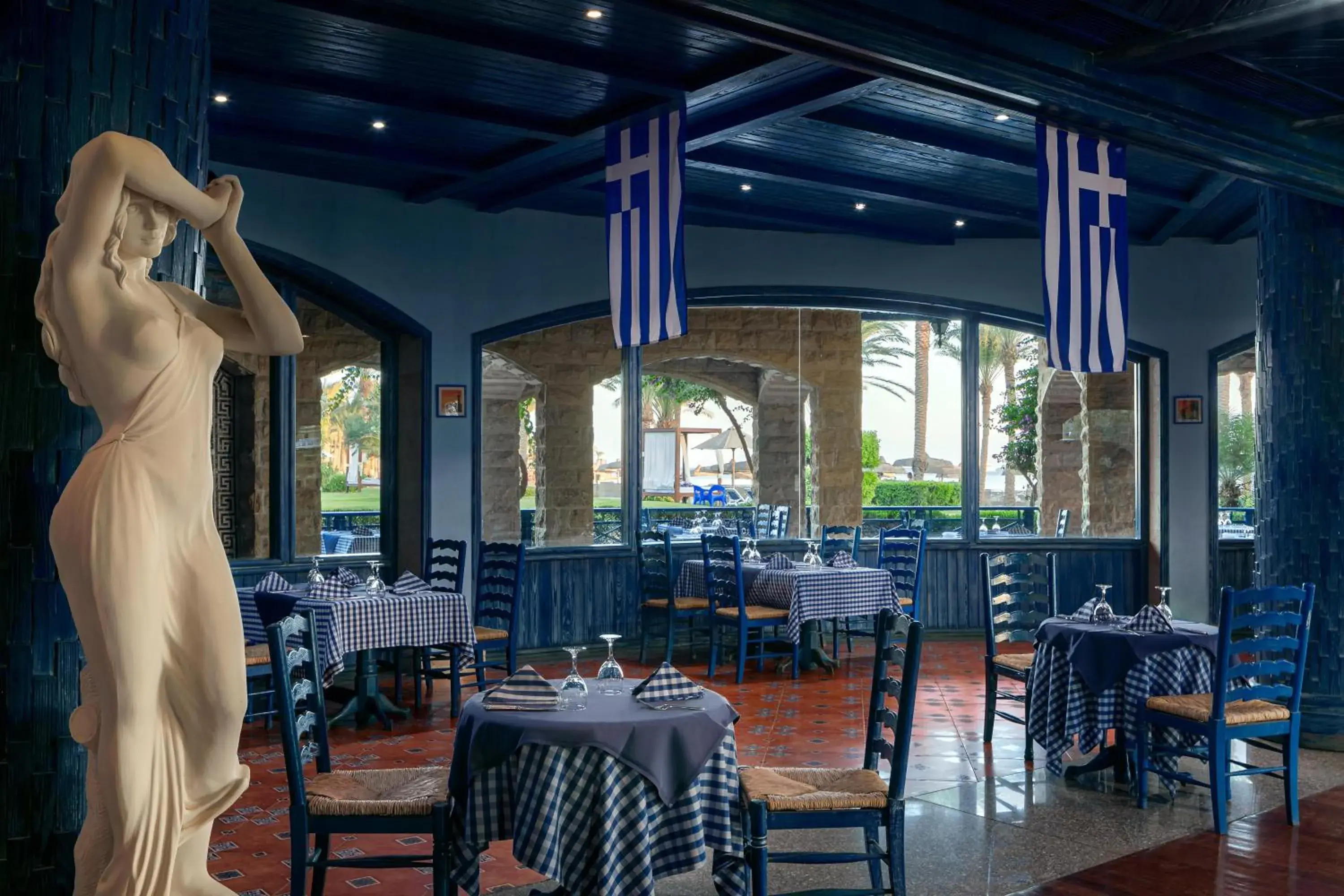 Restaurant/places to eat in Palm Royale Resort - Soma Bay Restaurant/places to eat in Palm Royale Resort - Soma Bay