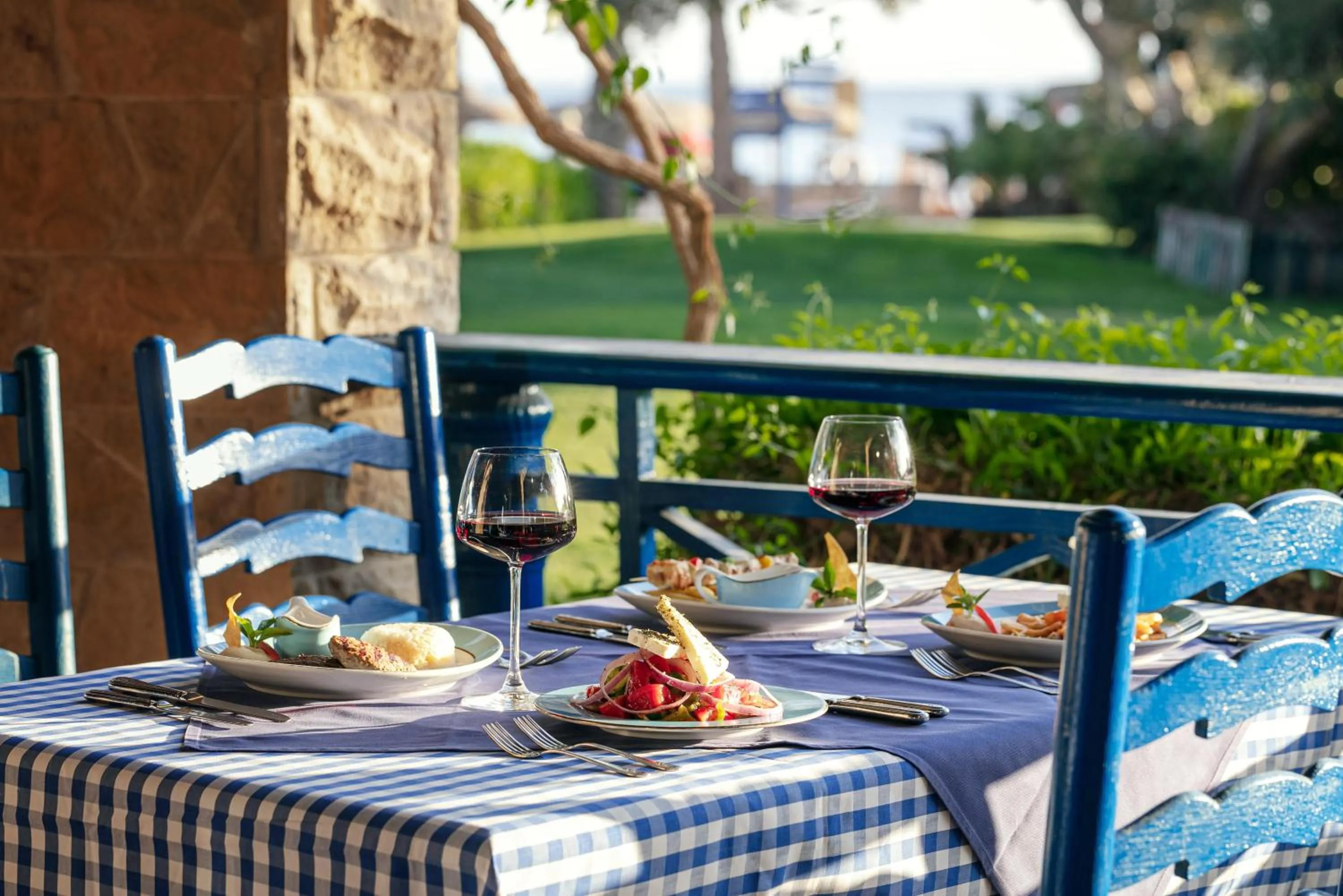 Restaurant/places to eat in Palm Royale Resort - Soma Bay