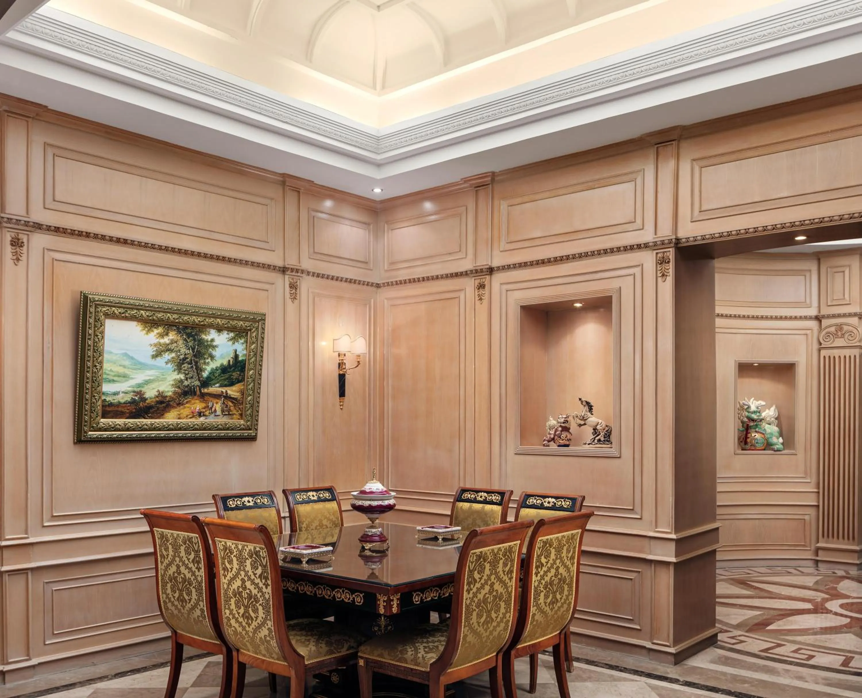 Photo of the whole room in Palm Royale Resort - Soma Bay